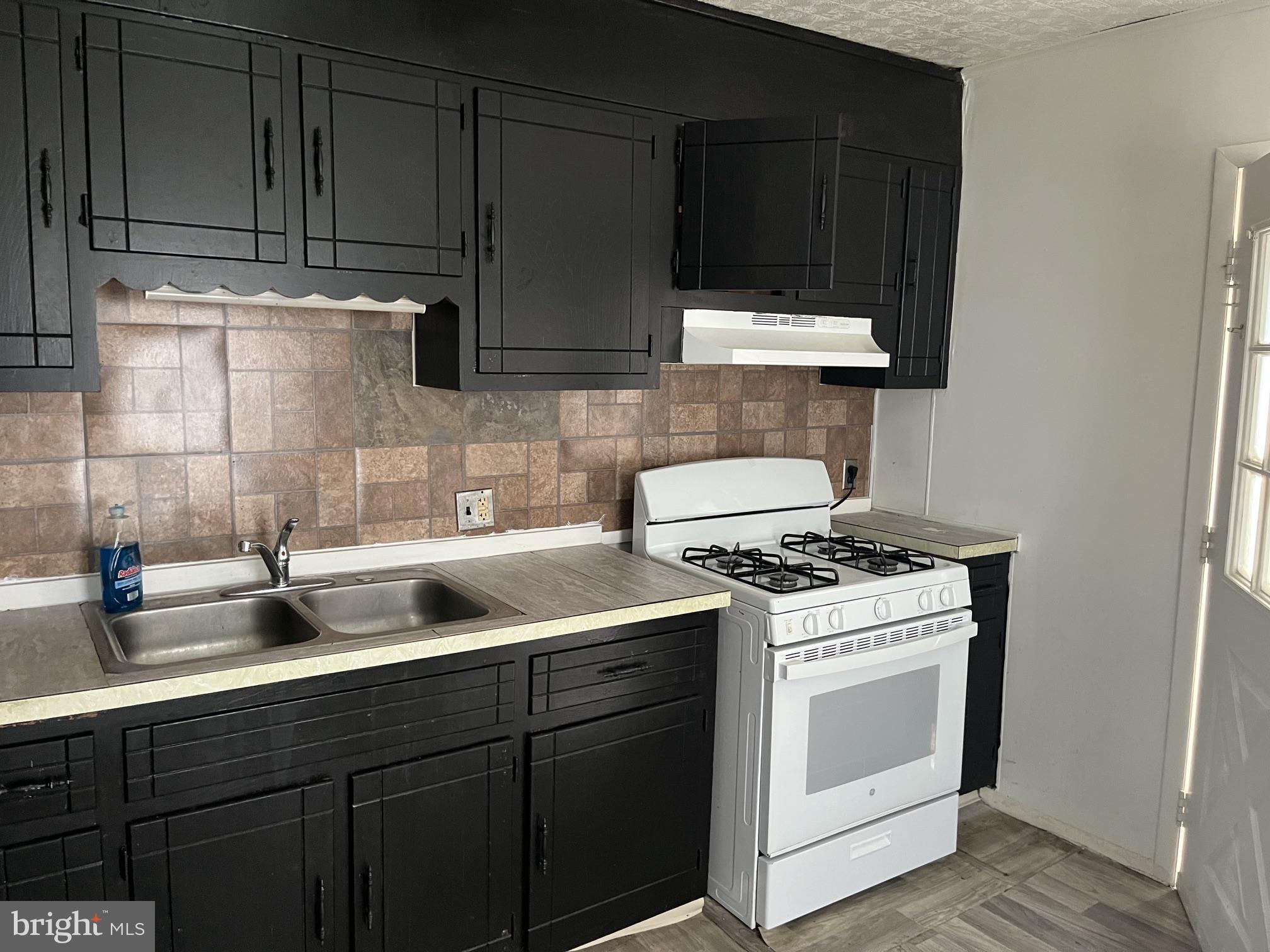 207 S MAIN STREET