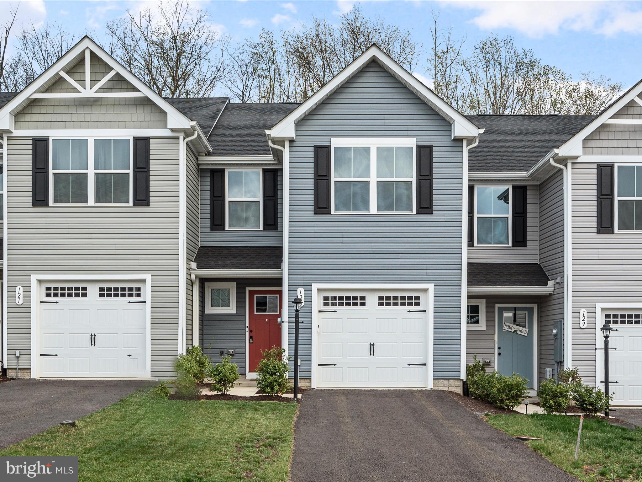 CARDINAL POINTE - Residential