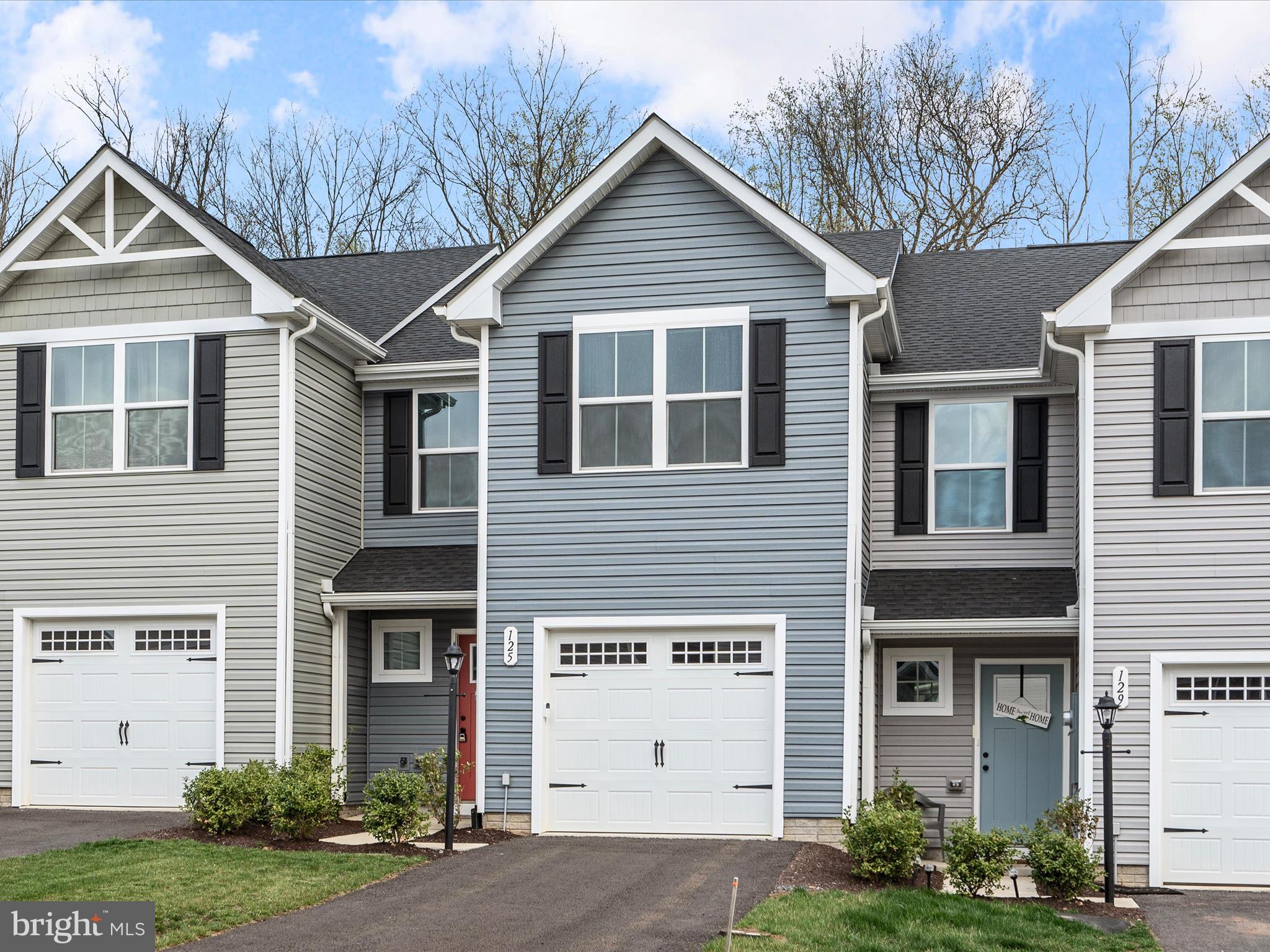 CARDINAL POINTE - Residential