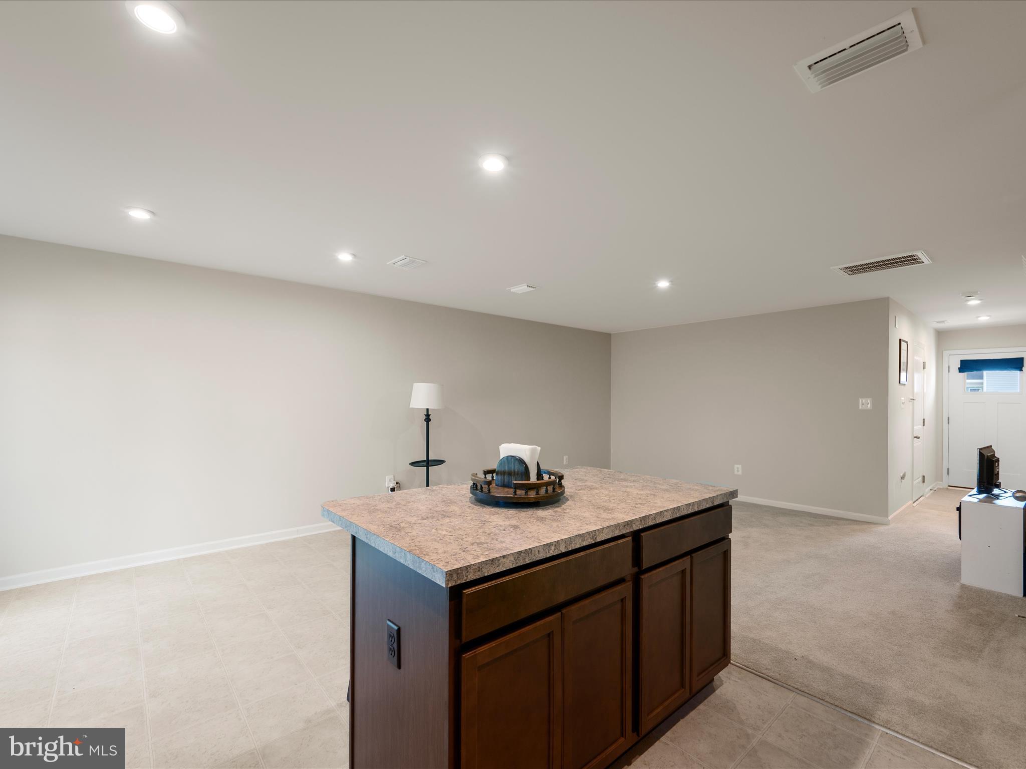 CARDINAL POINTE - Residential