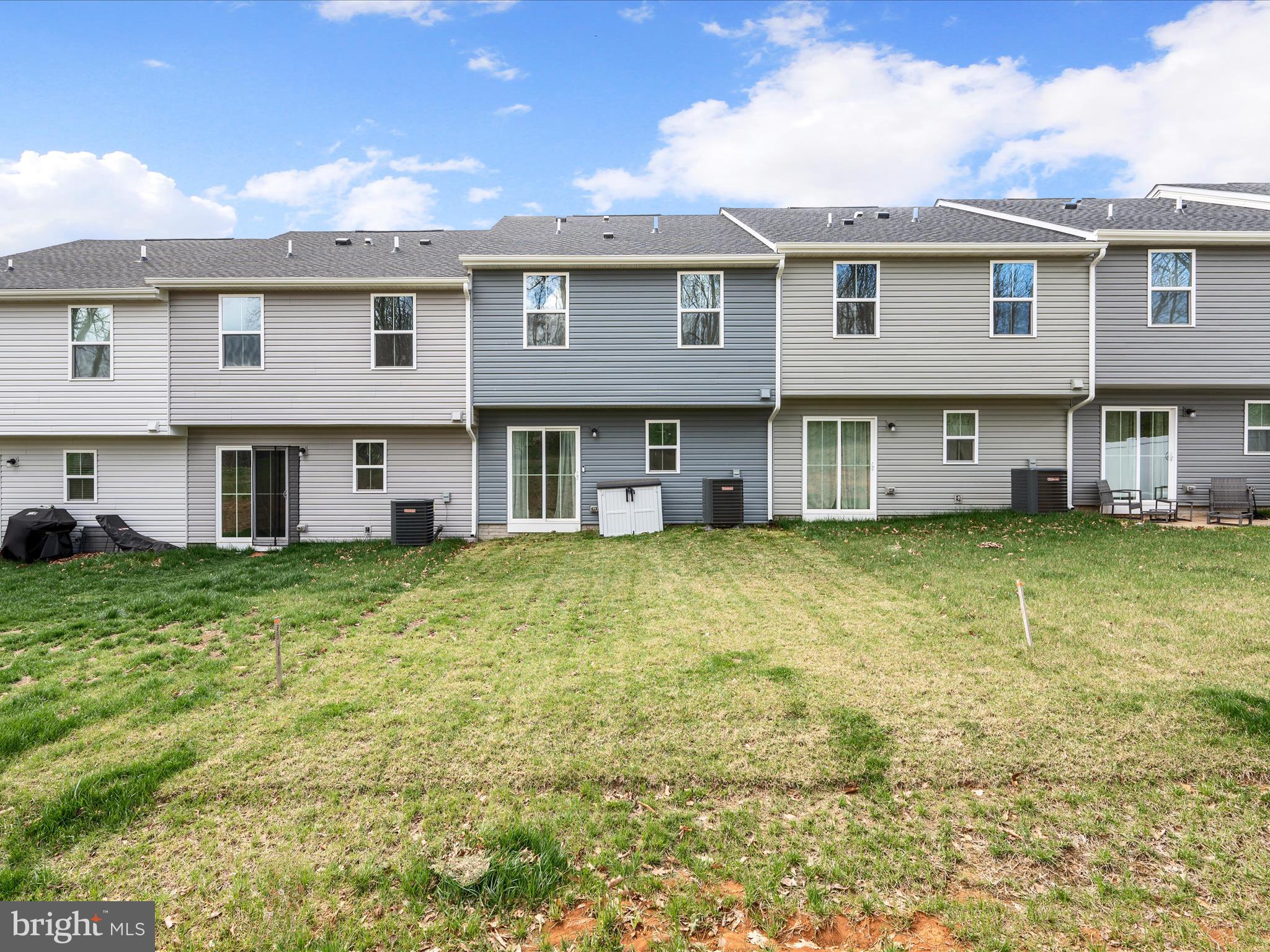 CARDINAL POINTE - Residential