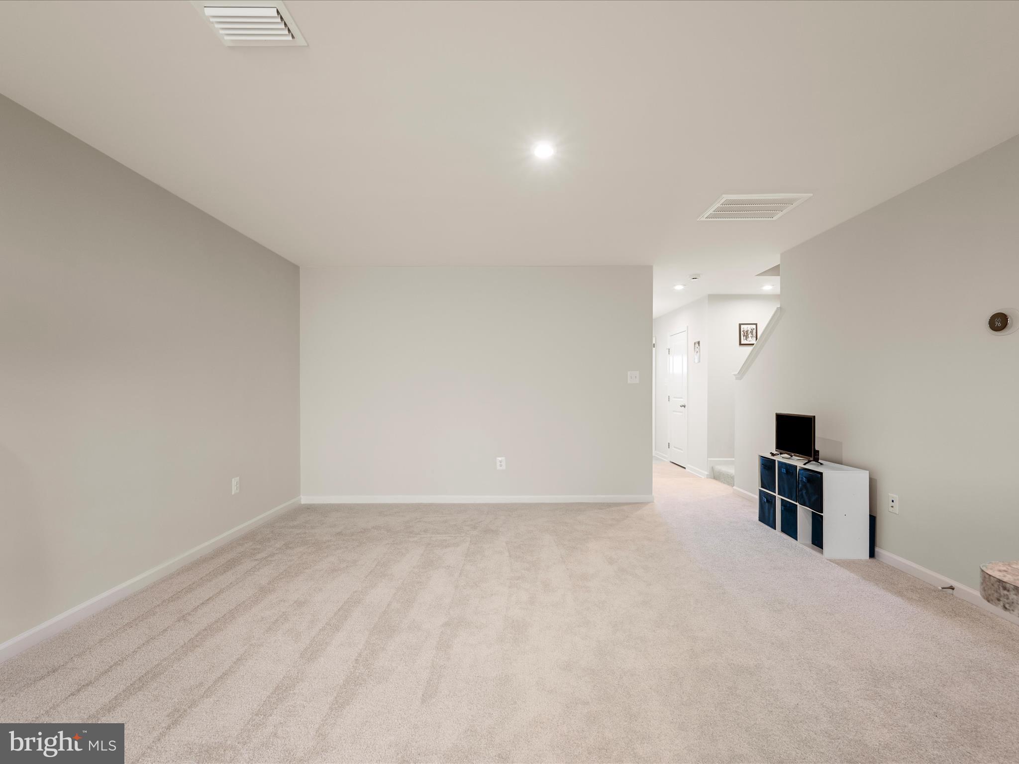 CARDINAL POINTE - Residential