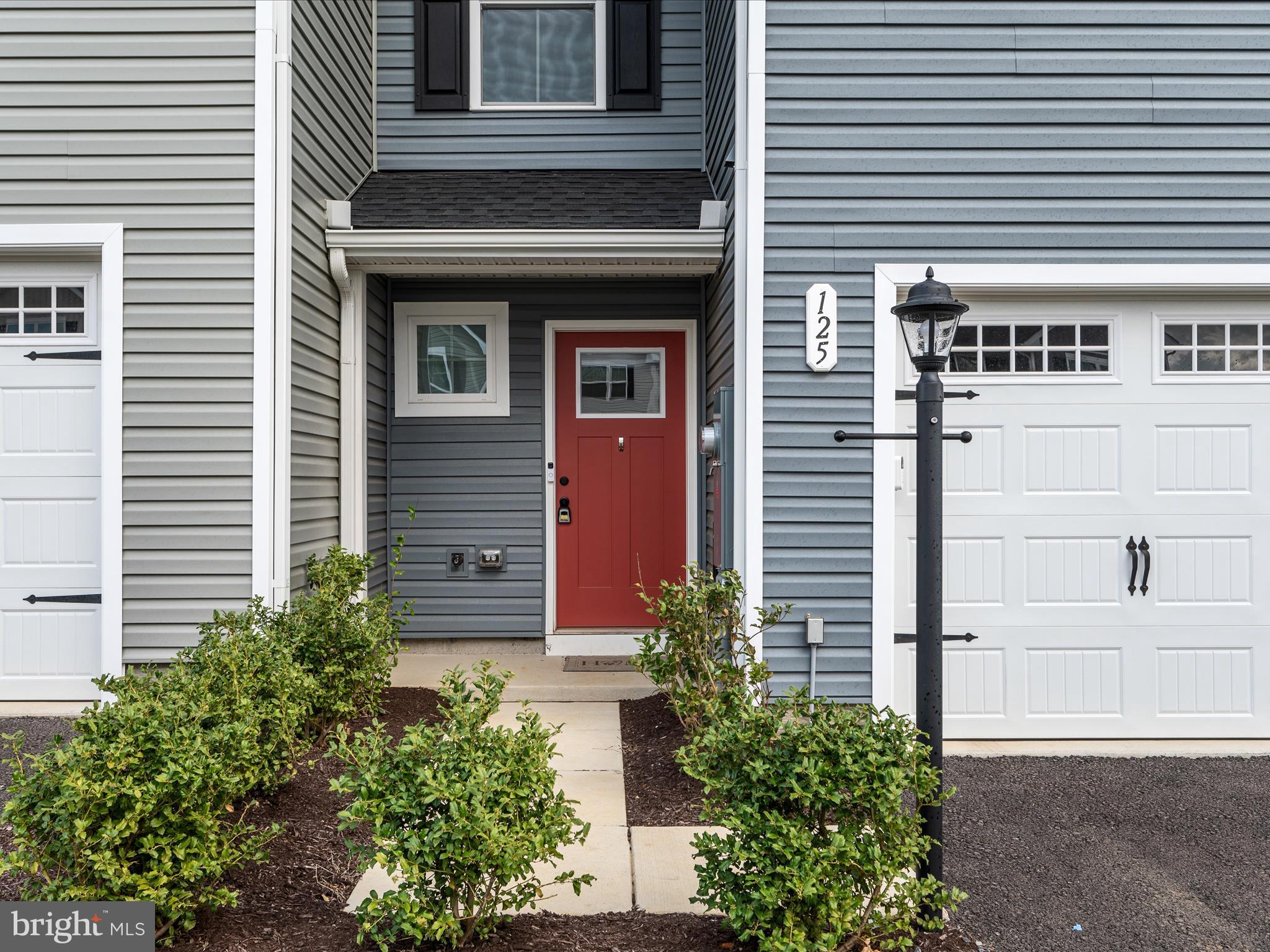 CARDINAL POINTE - Residential