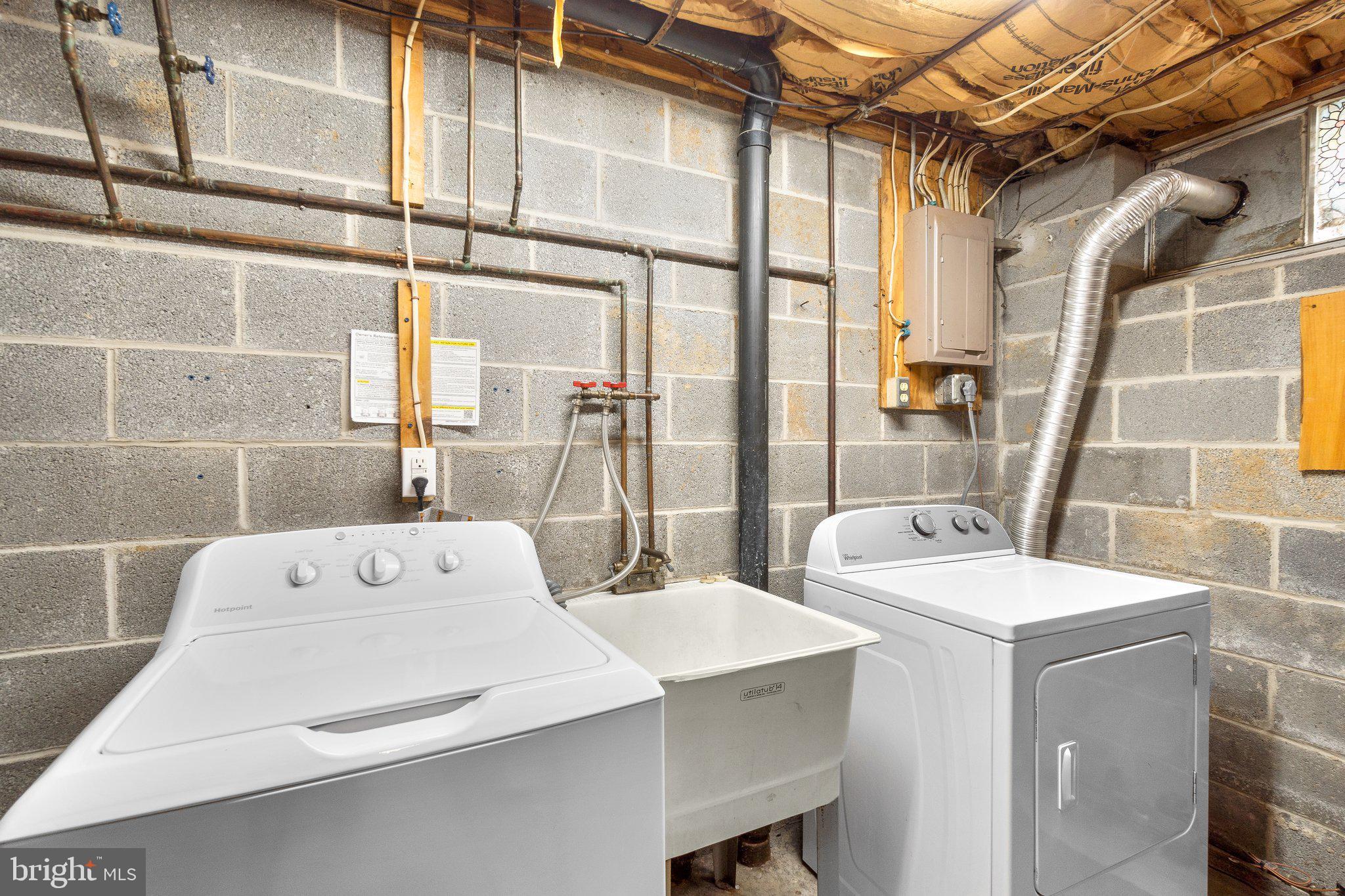 THE GREENS OF WESTMINSTER - Residential