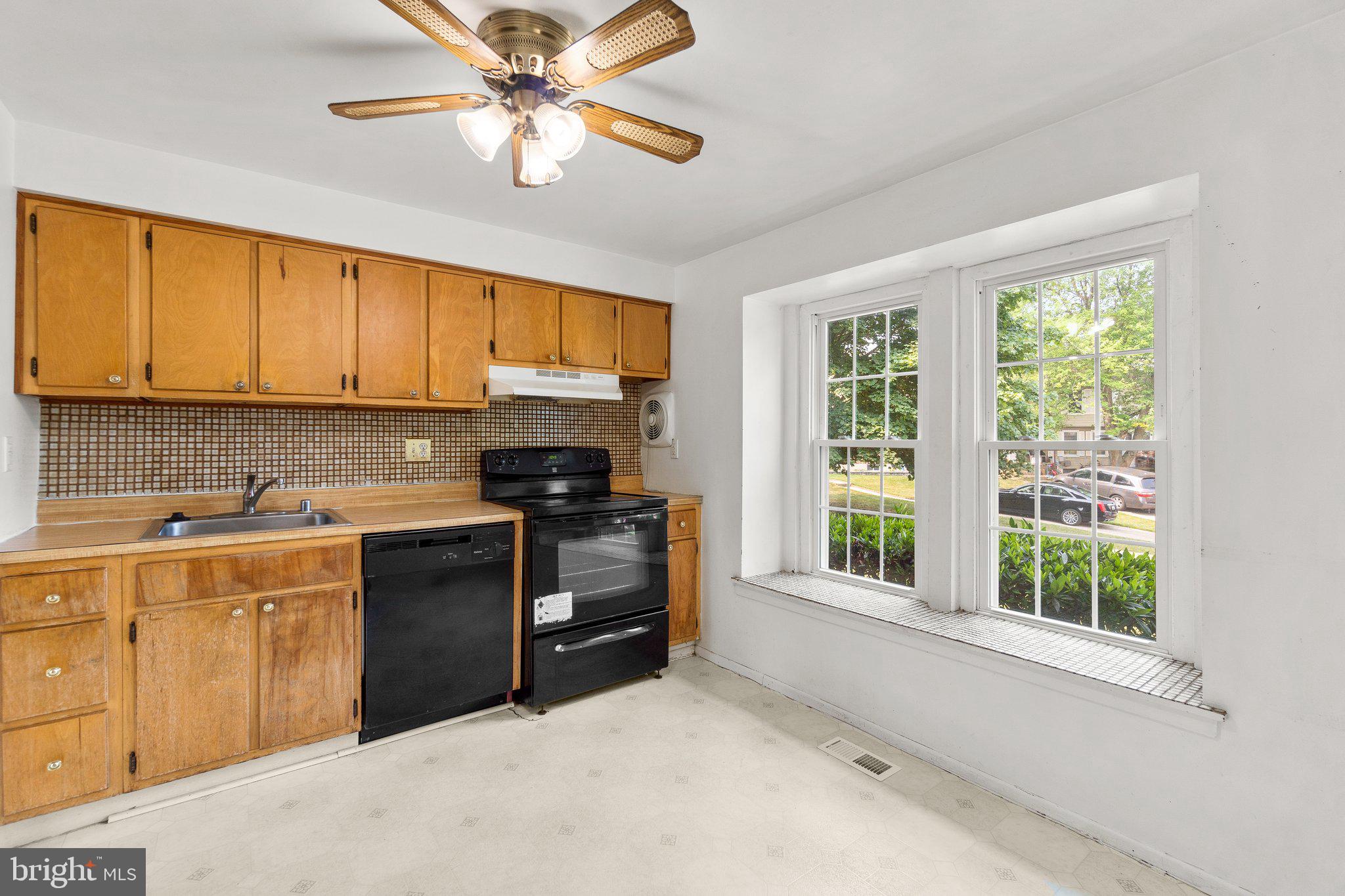 THE GREENS OF WESTMINSTER - Residential