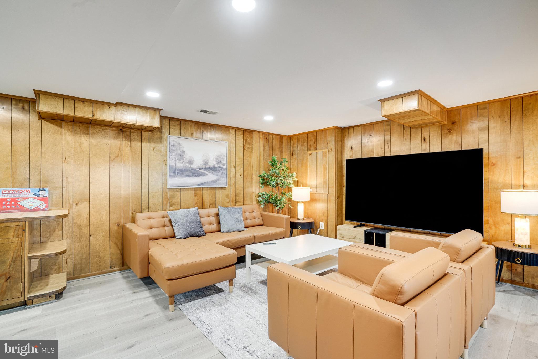 SEMINARY RIDGE - Residential