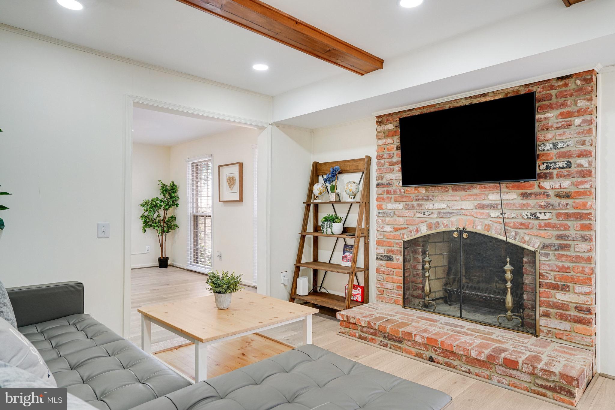 SEMINARY RIDGE - Residential