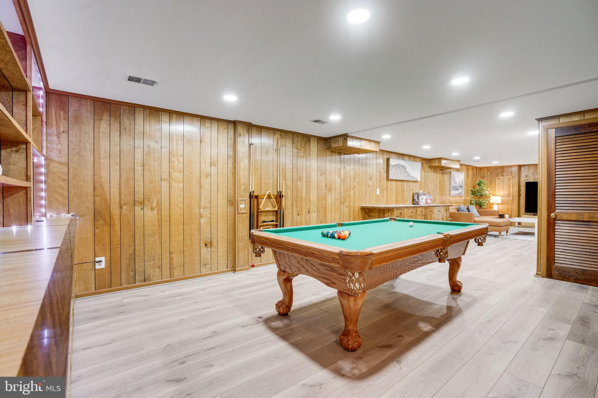 SEMINARY RIDGE - Residential