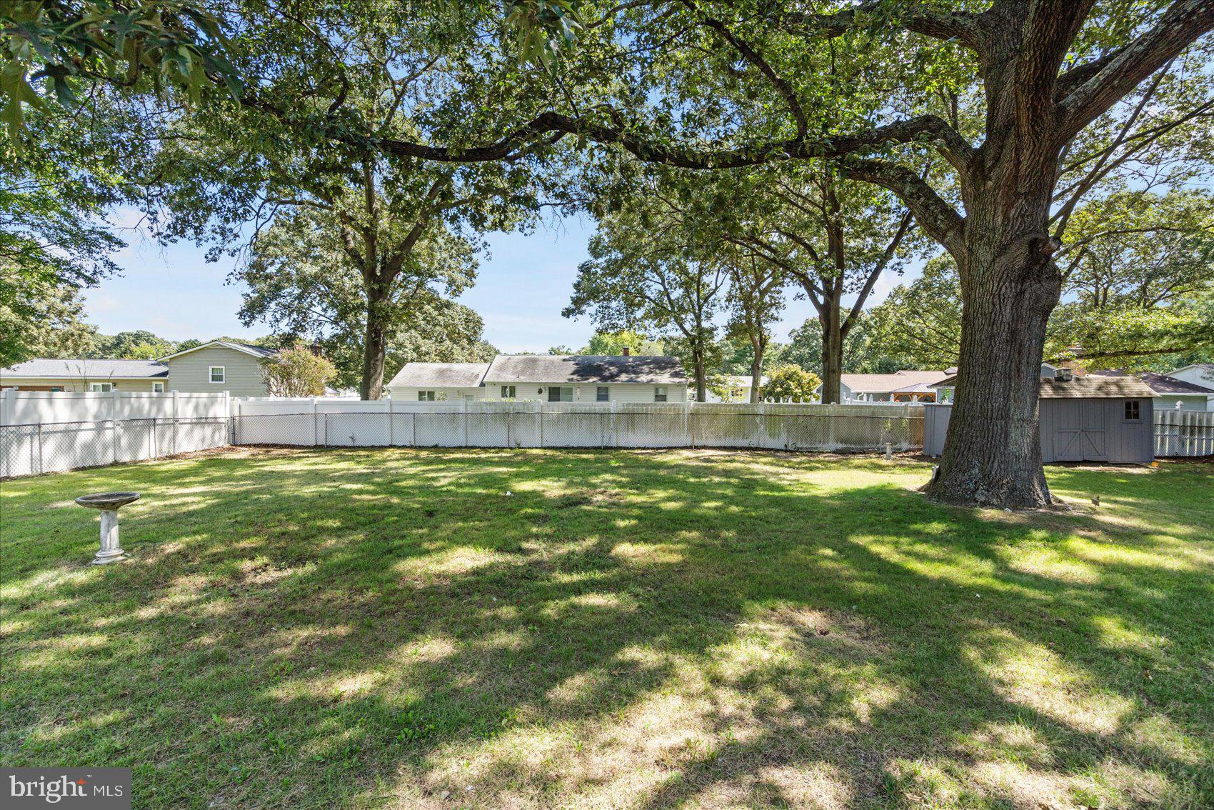 ELMHURST - Residential