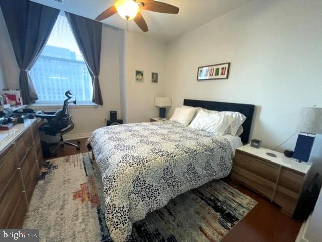 LOGAN SQUARE - Residential Lease