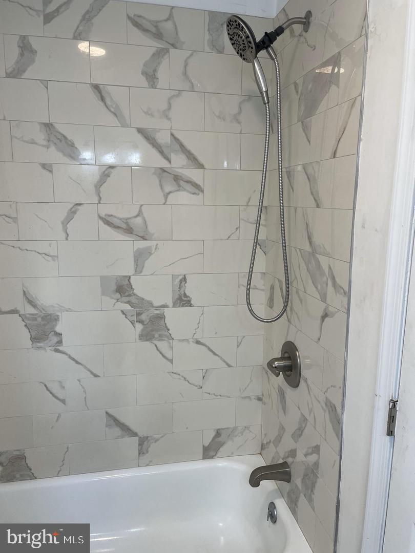 COBBS CREEK - Residential Income