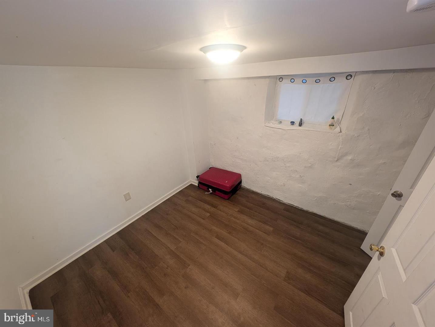 COBBS CREEK - Residential Income