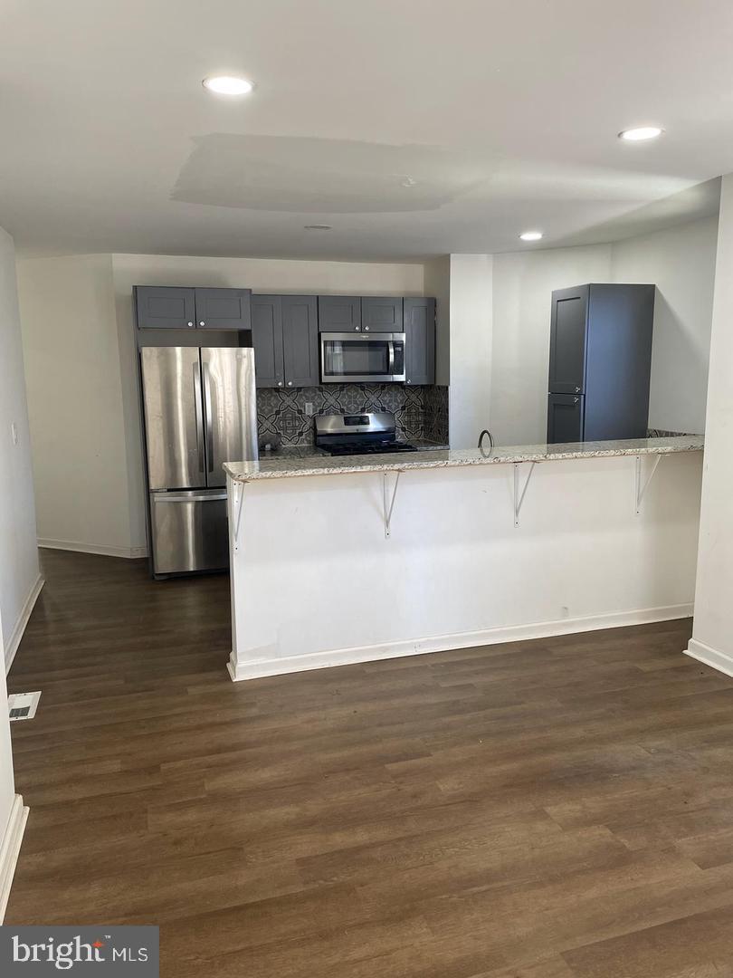 COBBS CREEK - Residential Income