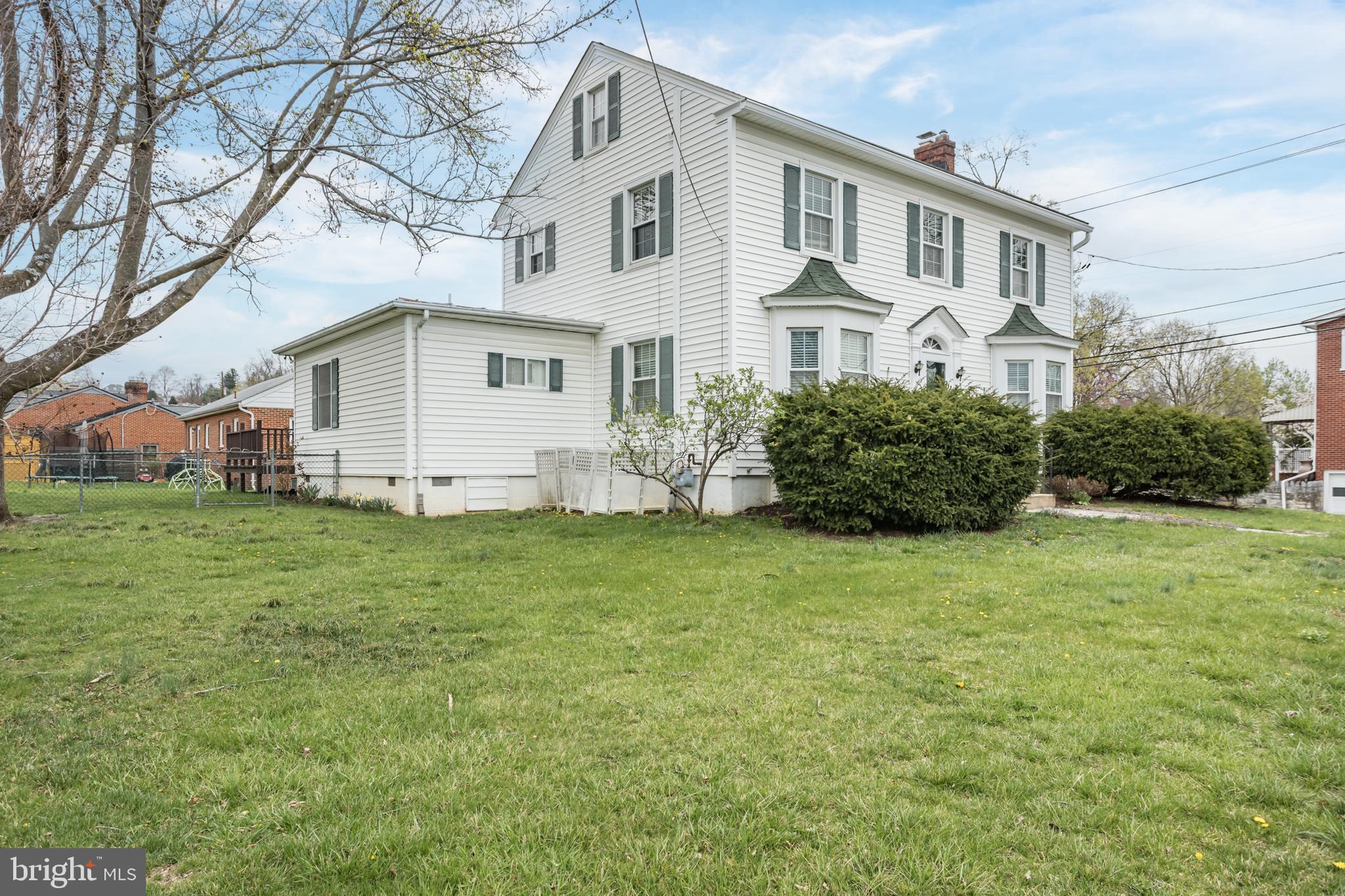 BAKER ORCHARD - Residential