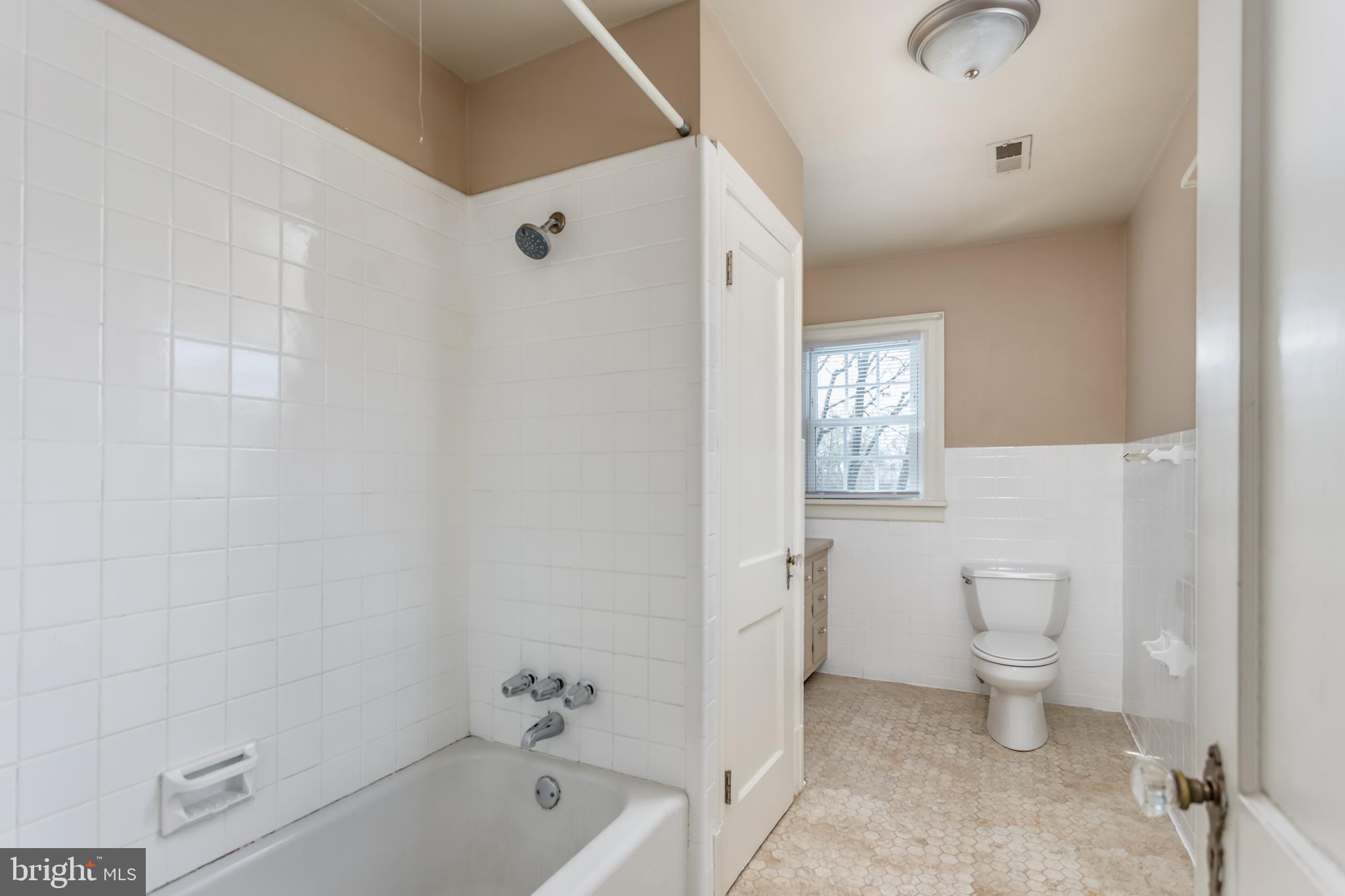 BAKER ORCHARD - Residential