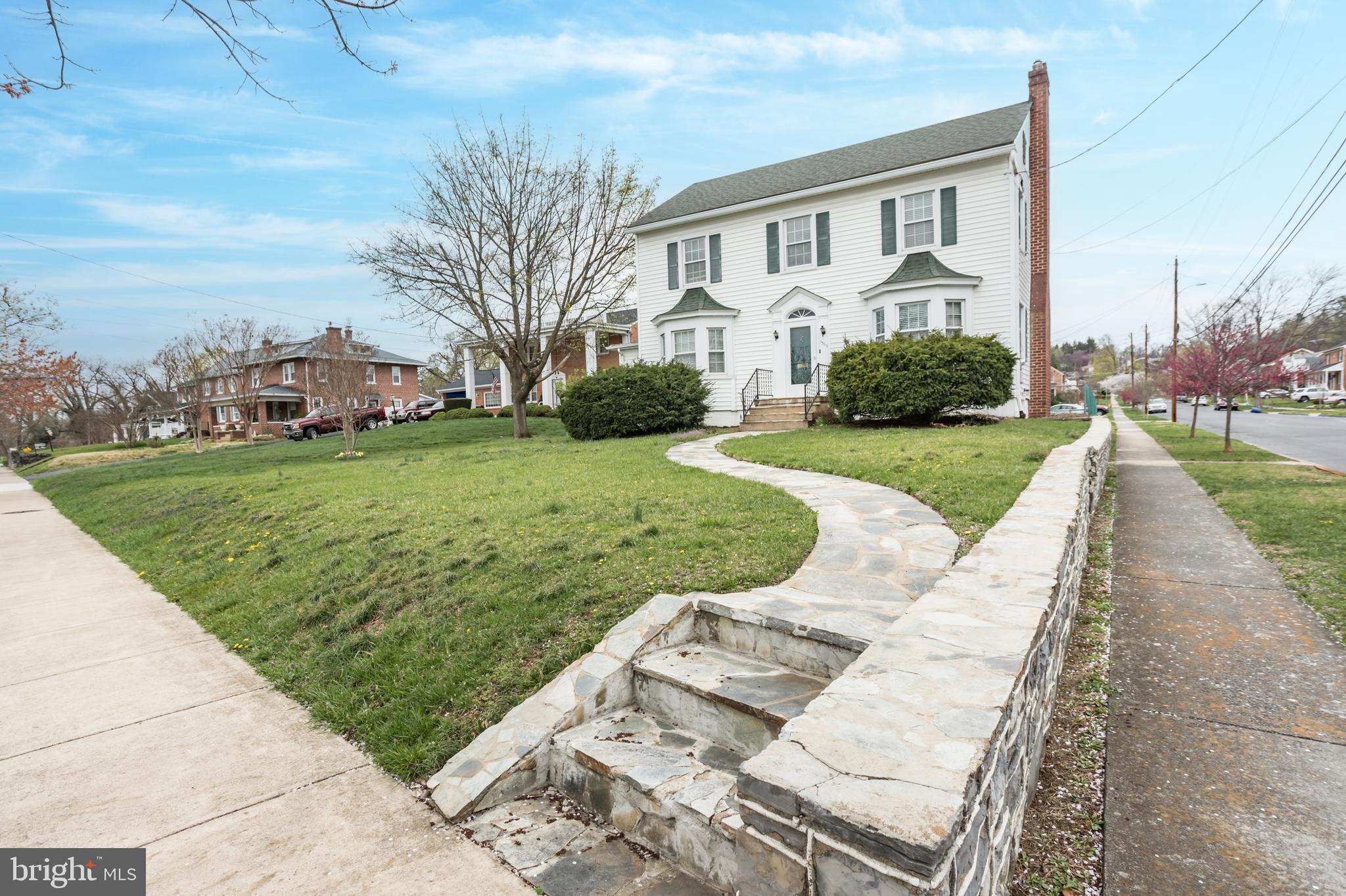 BAKER ORCHARD - Residential