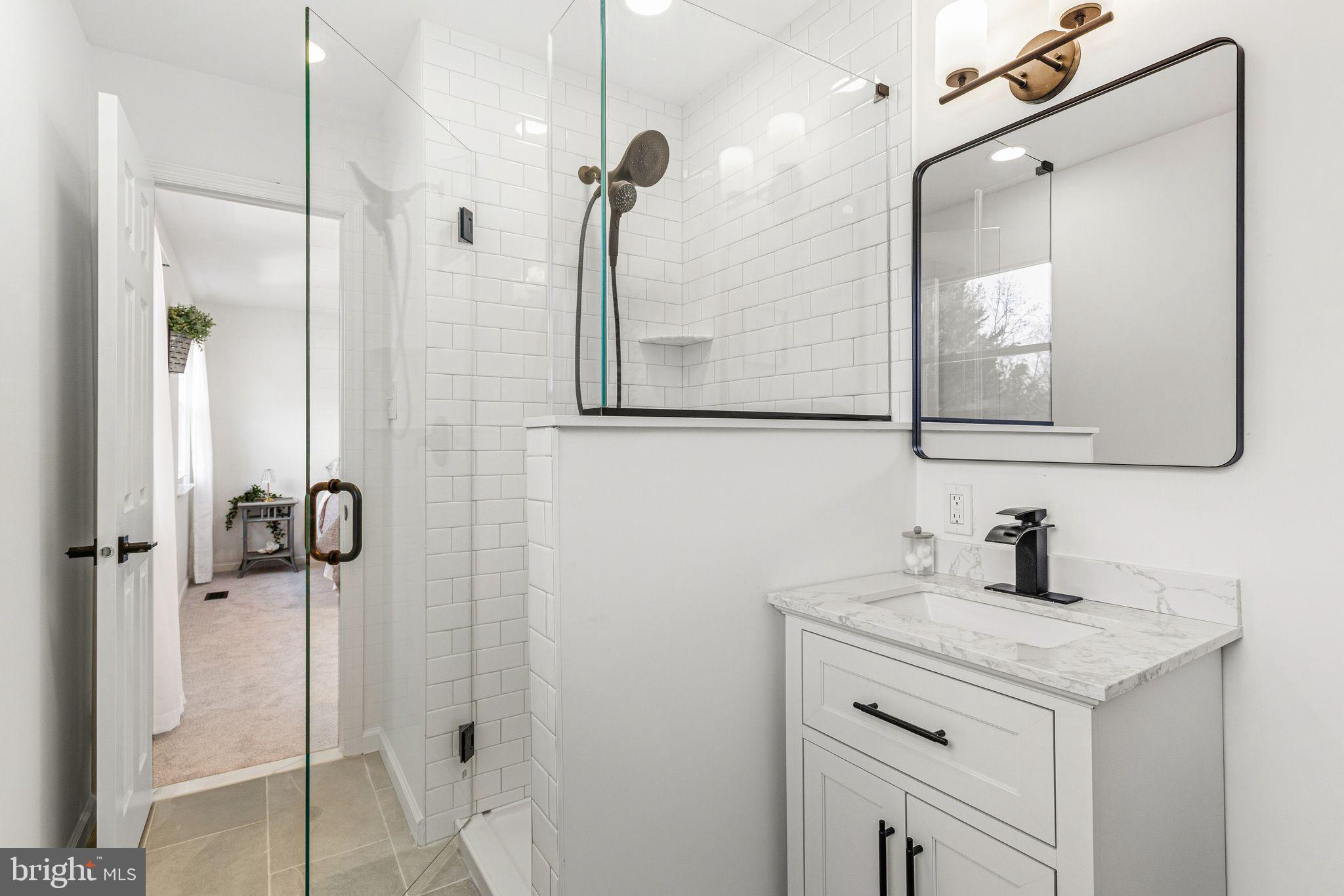 SOMERTON - Residential