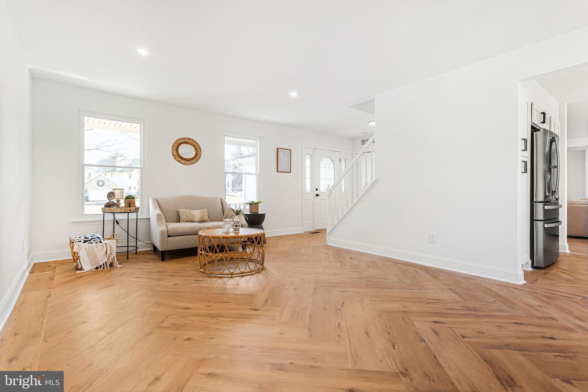 SOMERTON - Residential