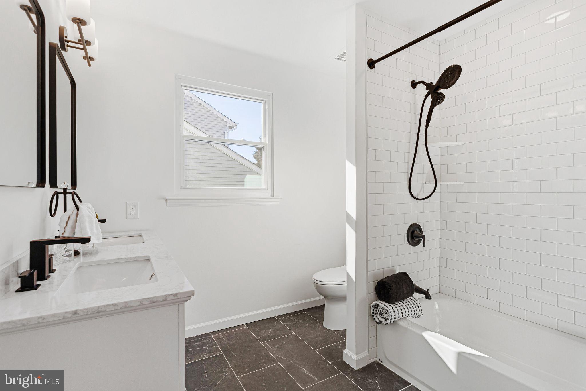 SOMERTON - Residential