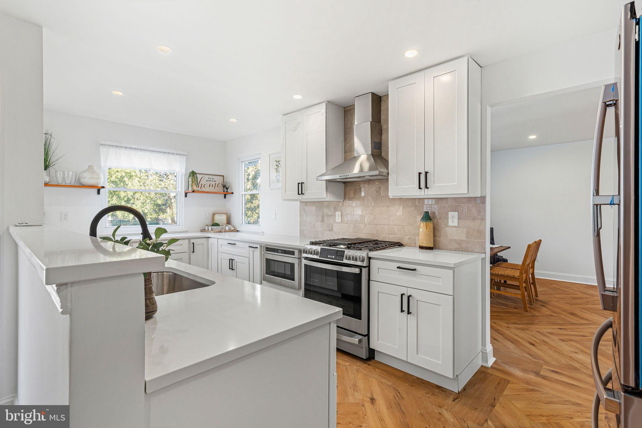 SOMERTON - Residential