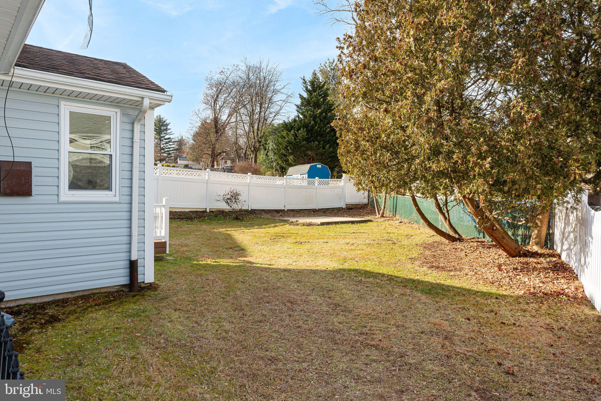 SOMERTON - Residential