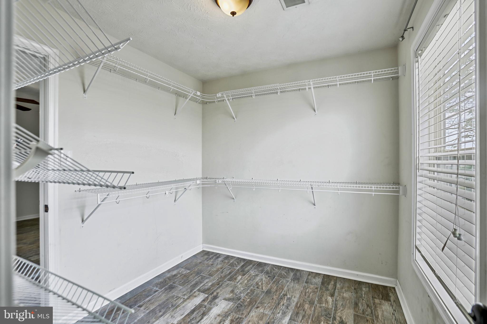 SUMMER HILL - Residential