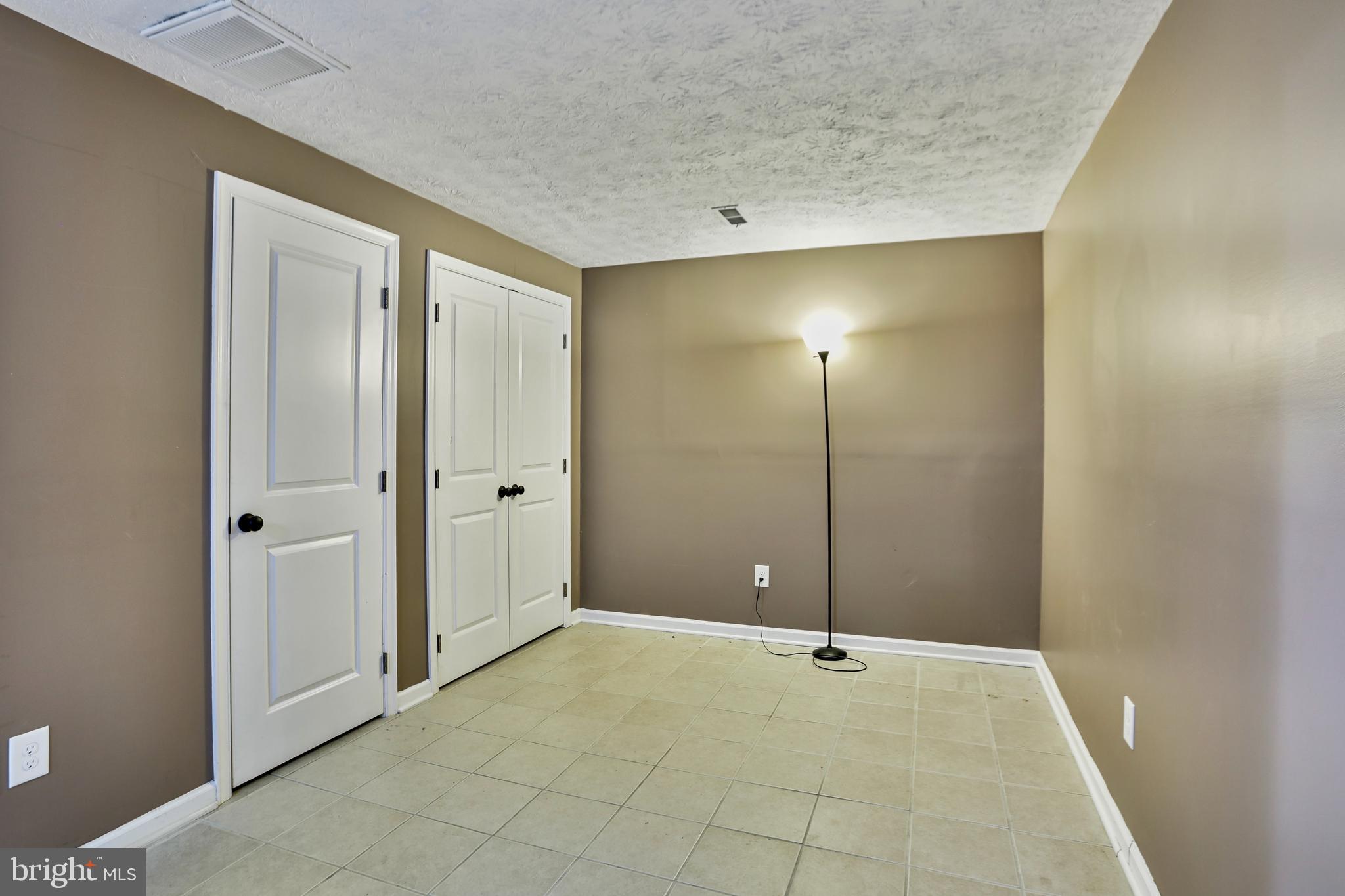 SUMMER HILL - Residential