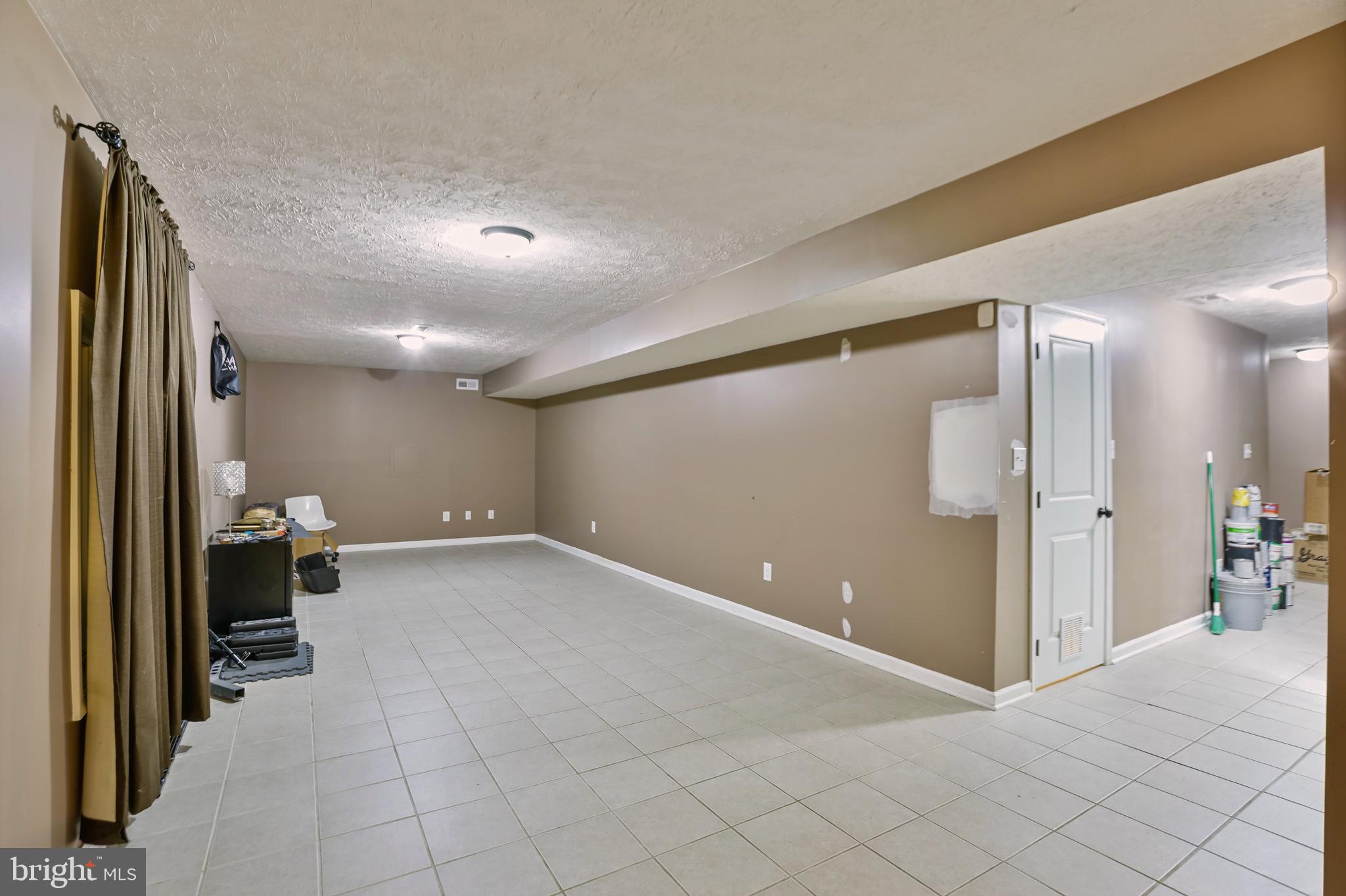 SUMMER HILL - Residential