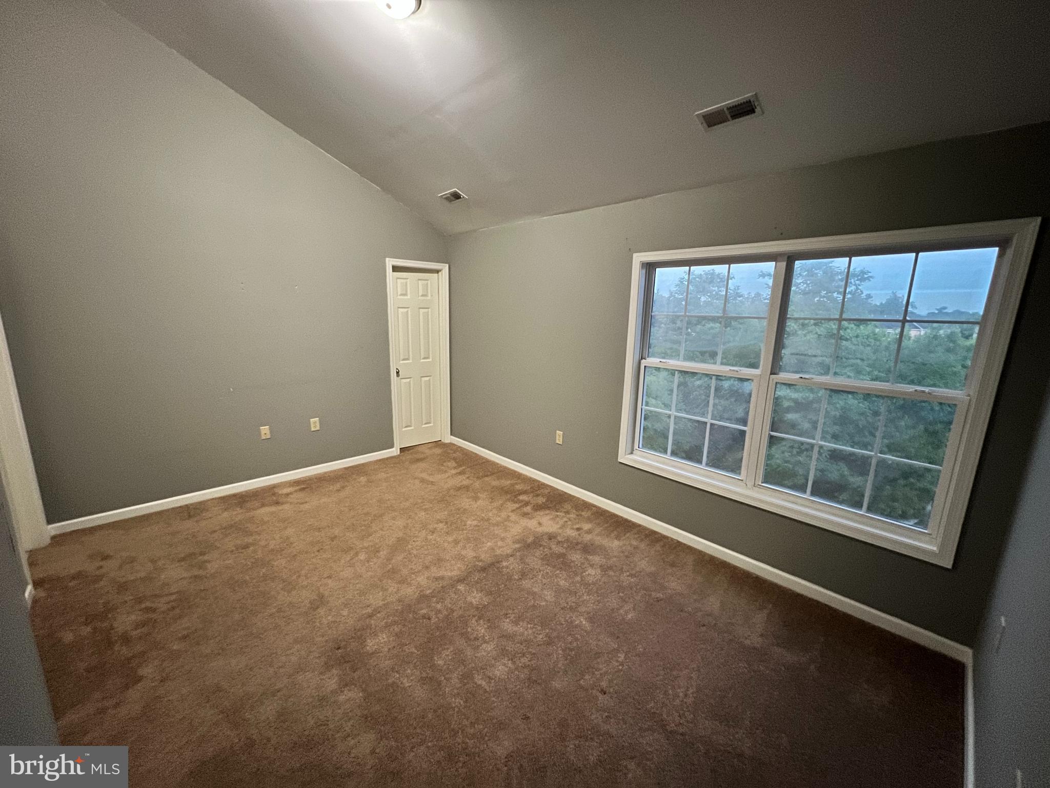 BOYDS CROSSING - Residential Lease