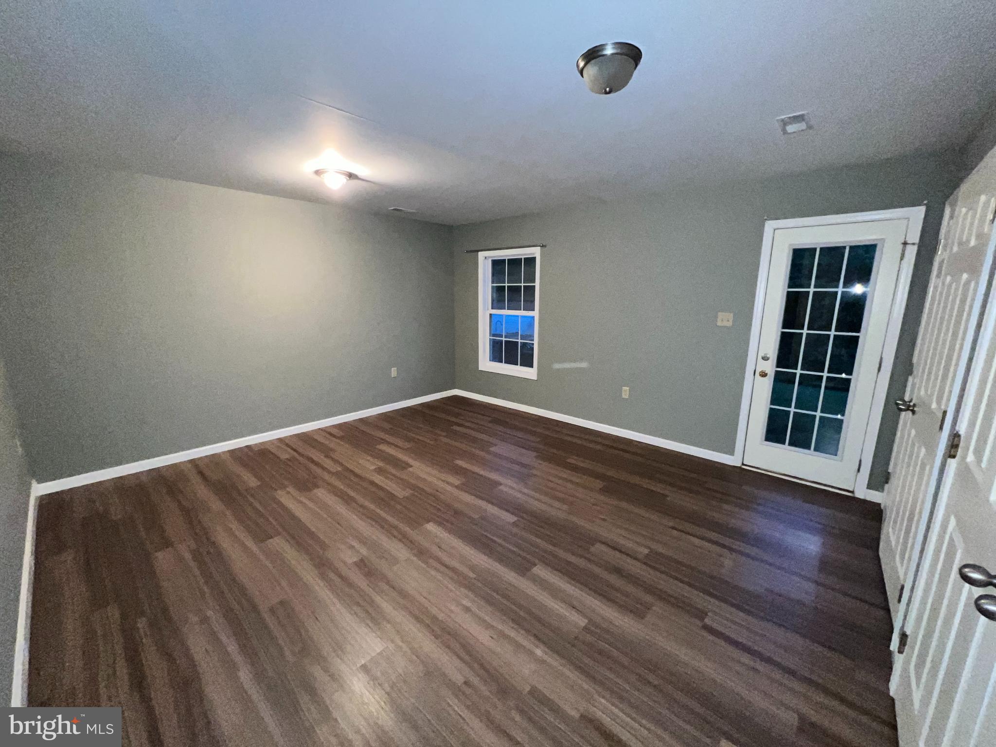 BOYDS CROSSING - Residential Lease