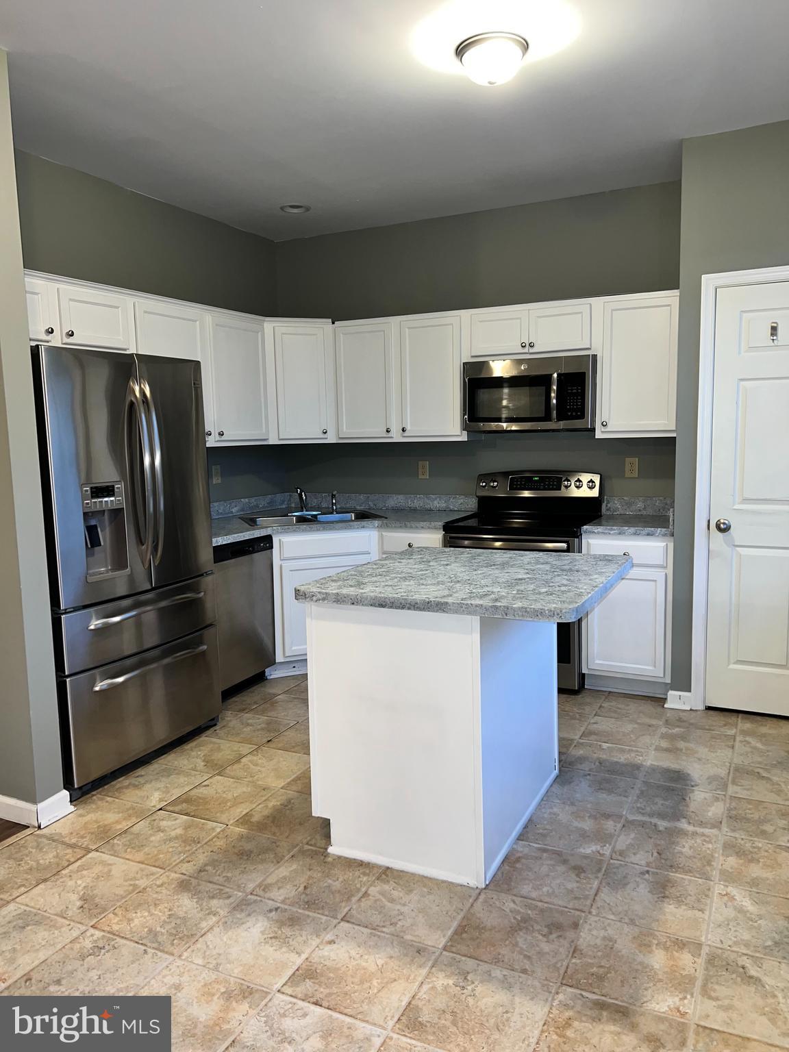 BOYDS CROSSING - Residential Lease