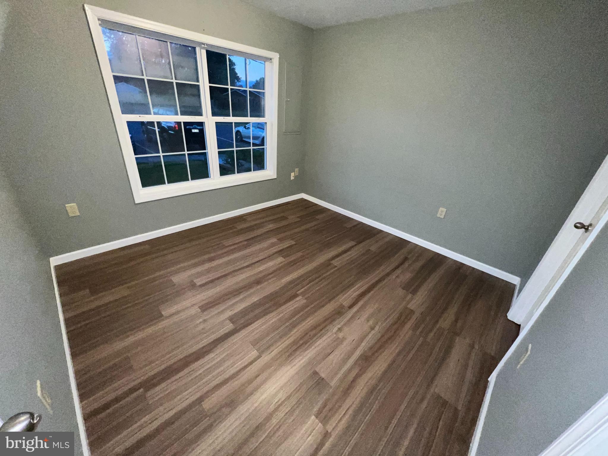 BOYDS CROSSING - Residential Lease