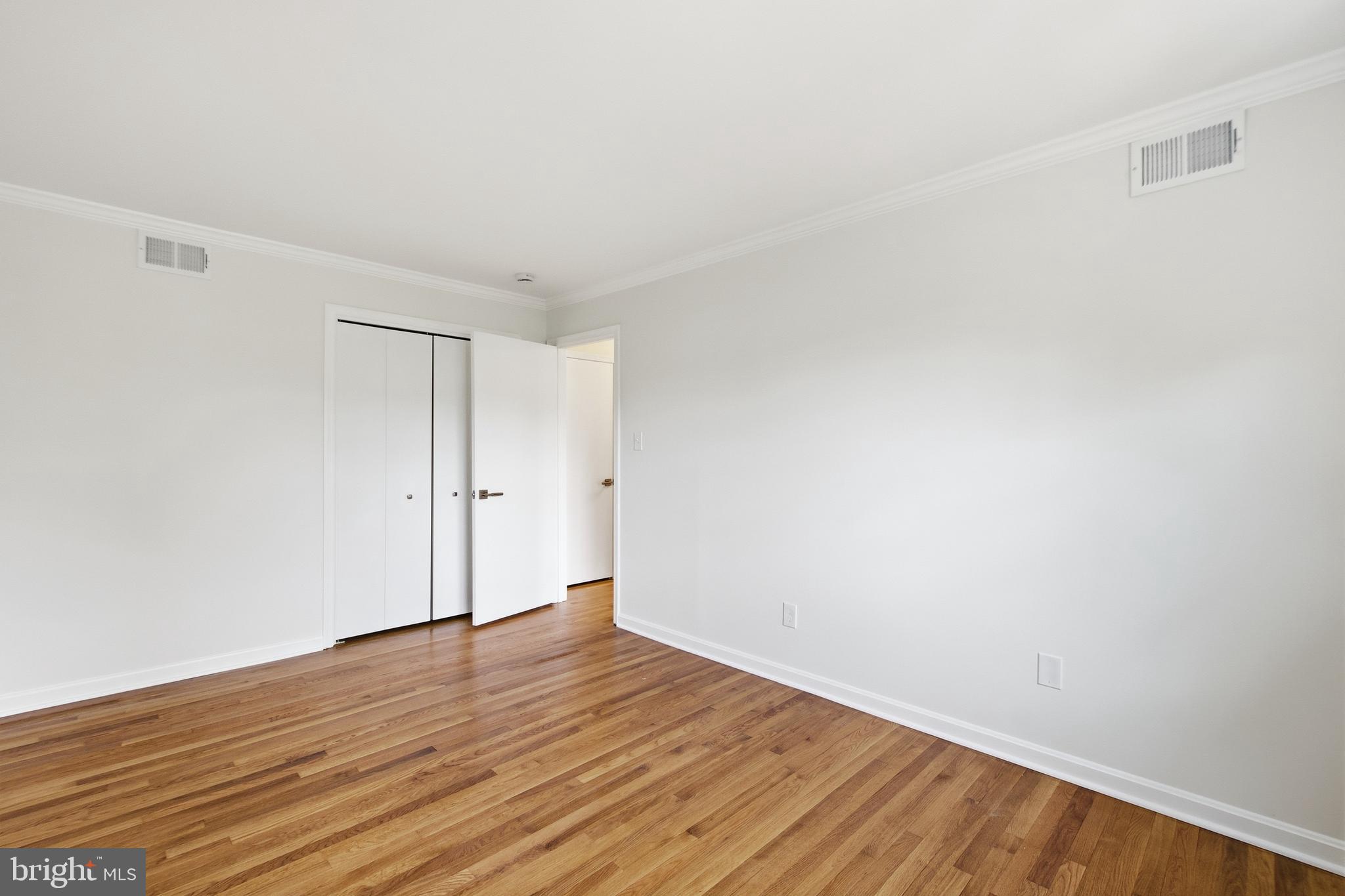 HALLCREST HEIGHTS - Residential