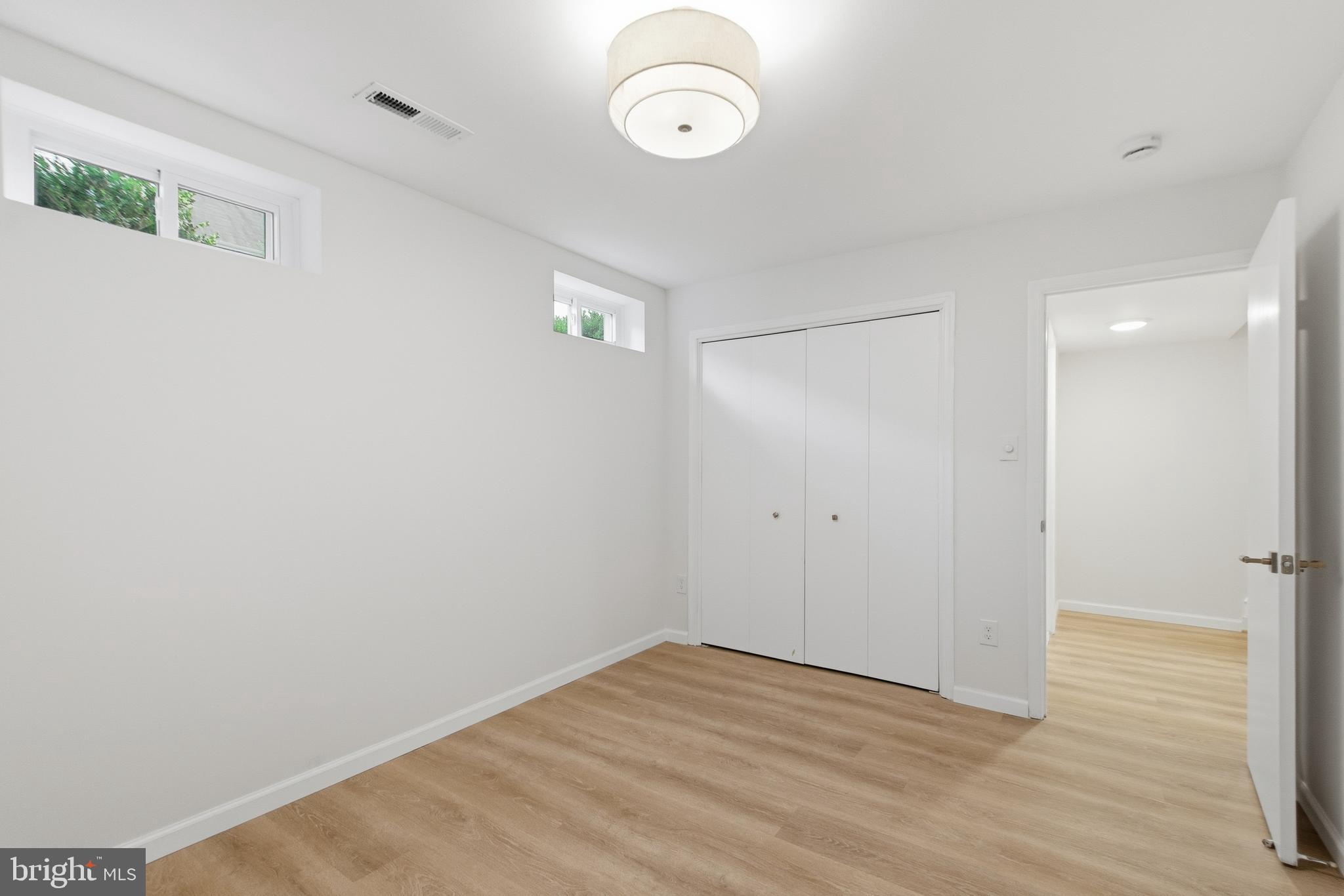HALLCREST HEIGHTS - Residential