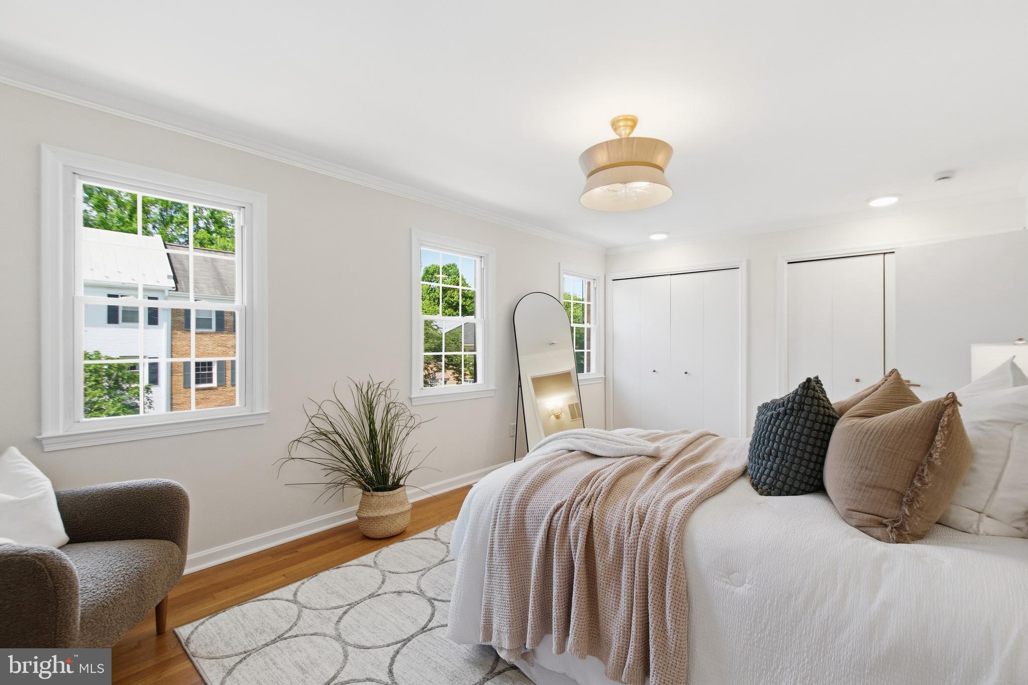 HALLCREST HEIGHTS - Residential