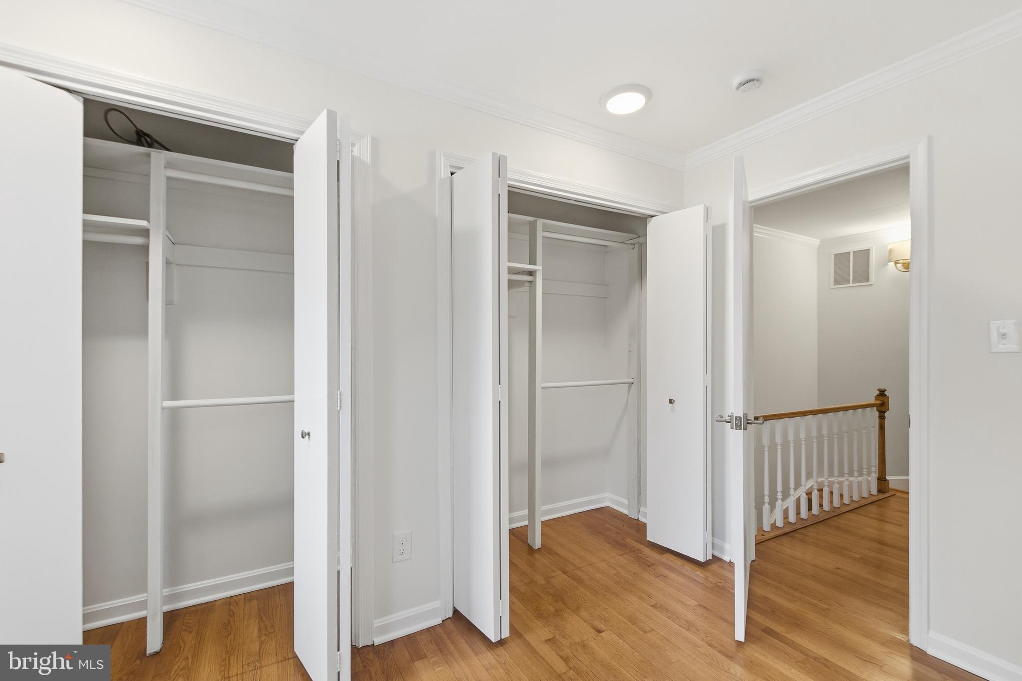 HALLCREST HEIGHTS - Residential