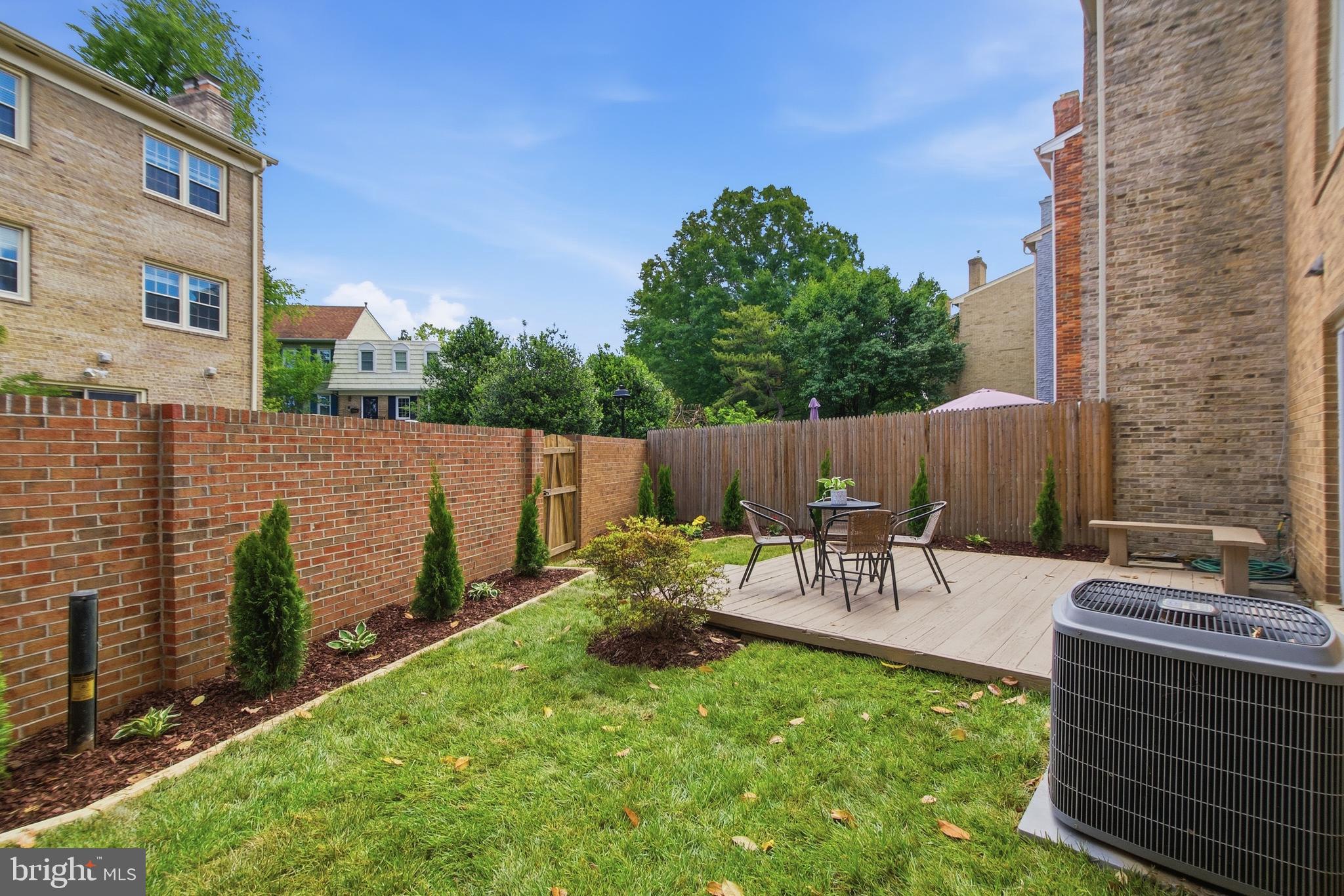 HALLCREST HEIGHTS - Residential