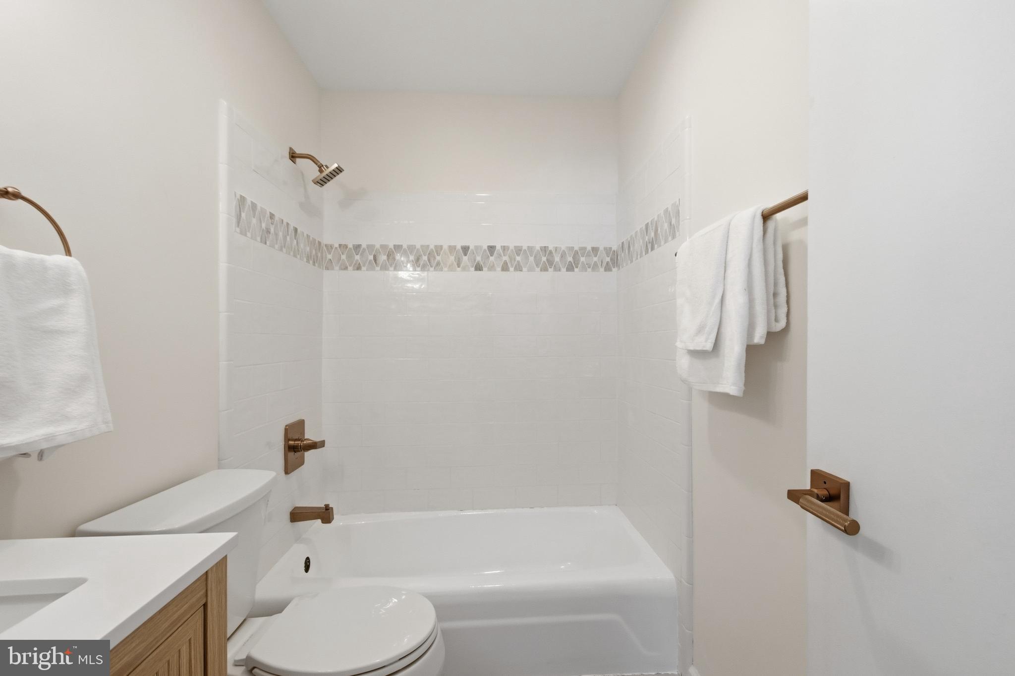 HALLCREST HEIGHTS - Residential