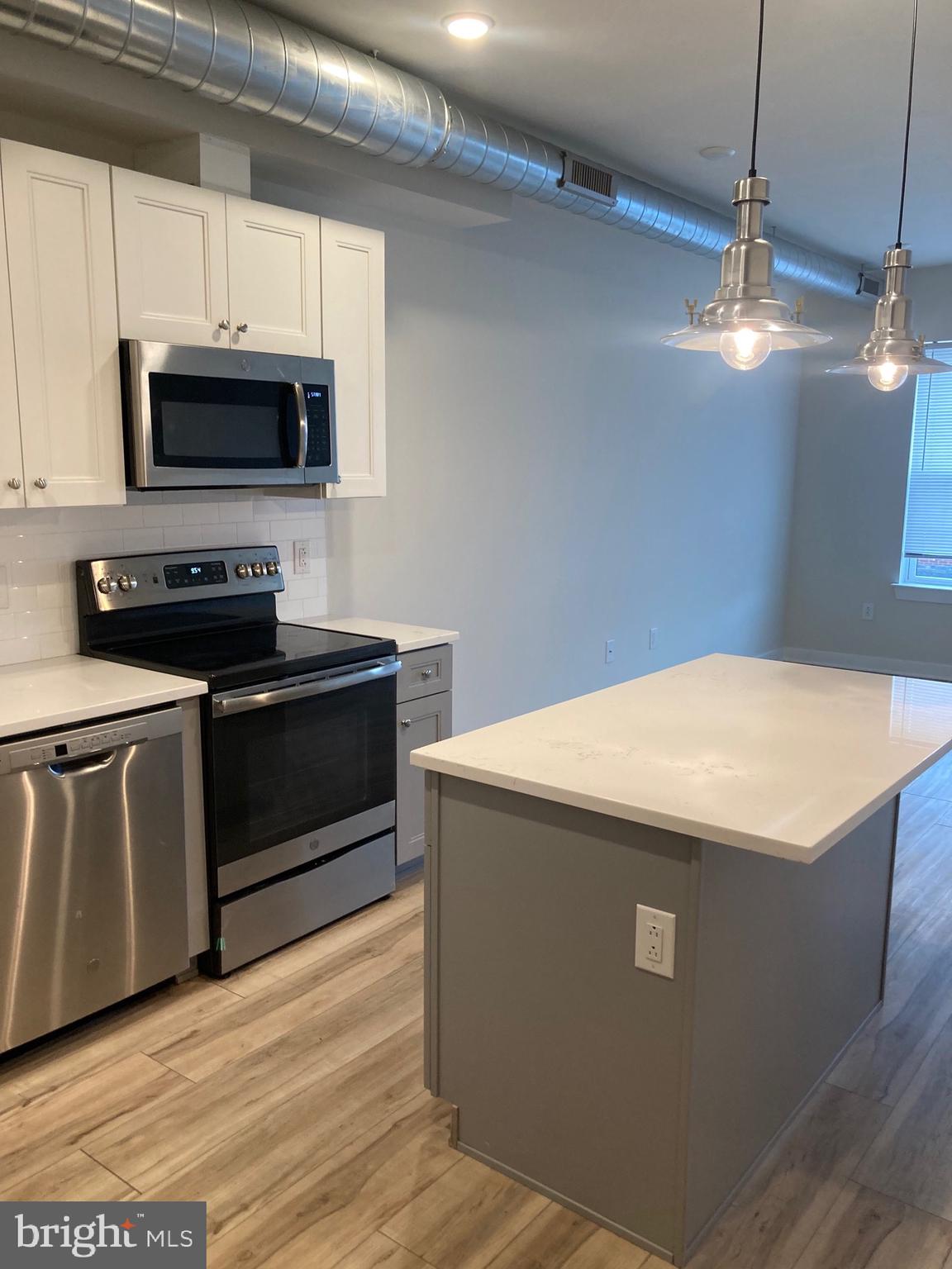 2551 N FRONT STREET 3