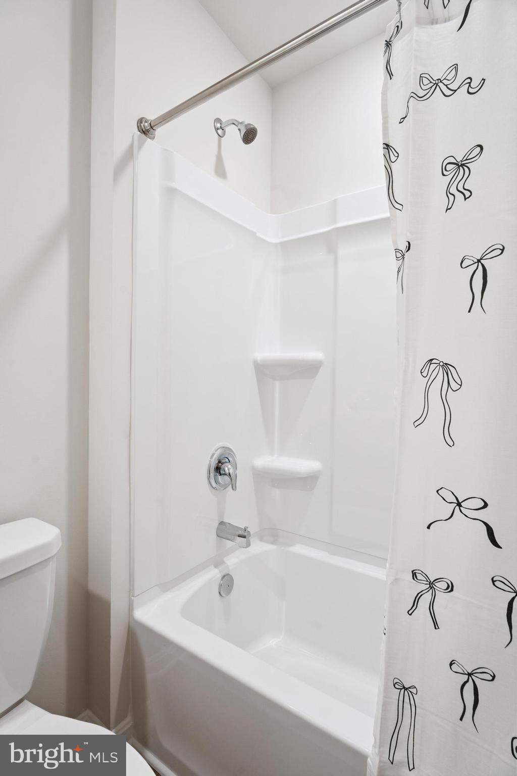 HERITAGE TRACE - Residential