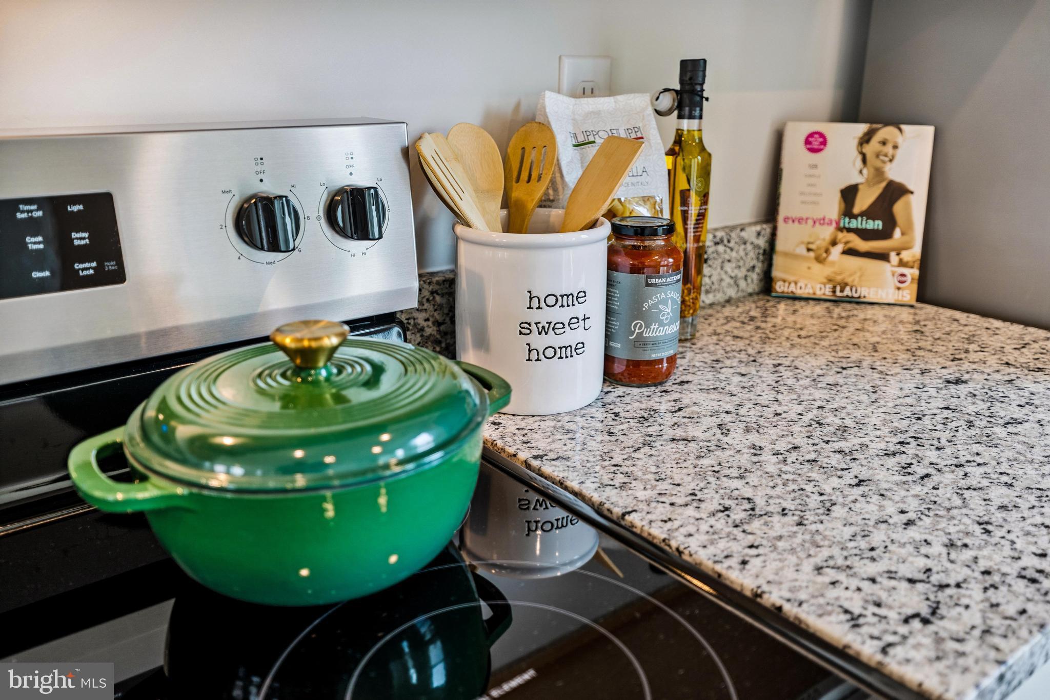 HERITAGE TRACE - Residential