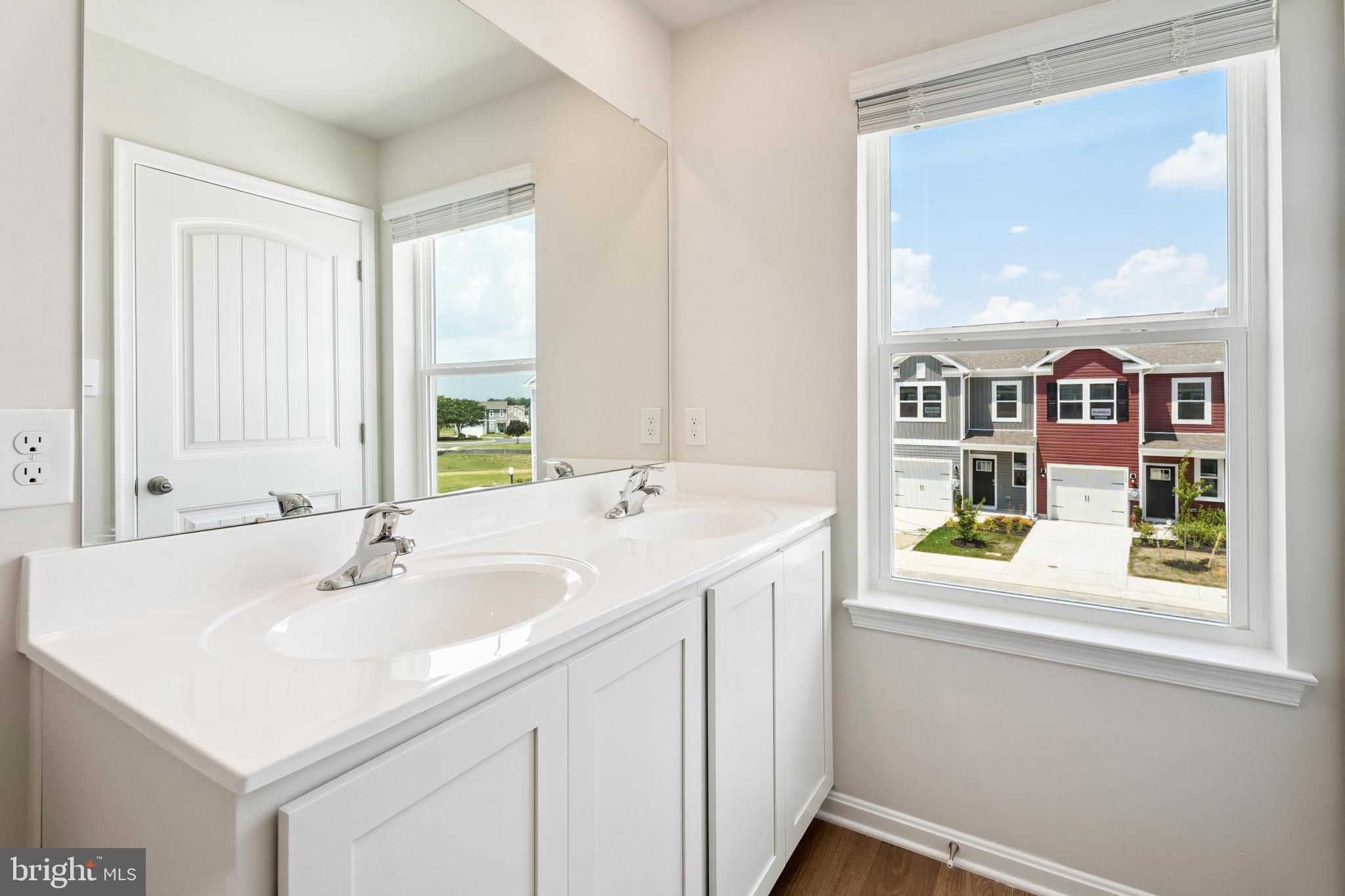 HERITAGE TRACE - Residential