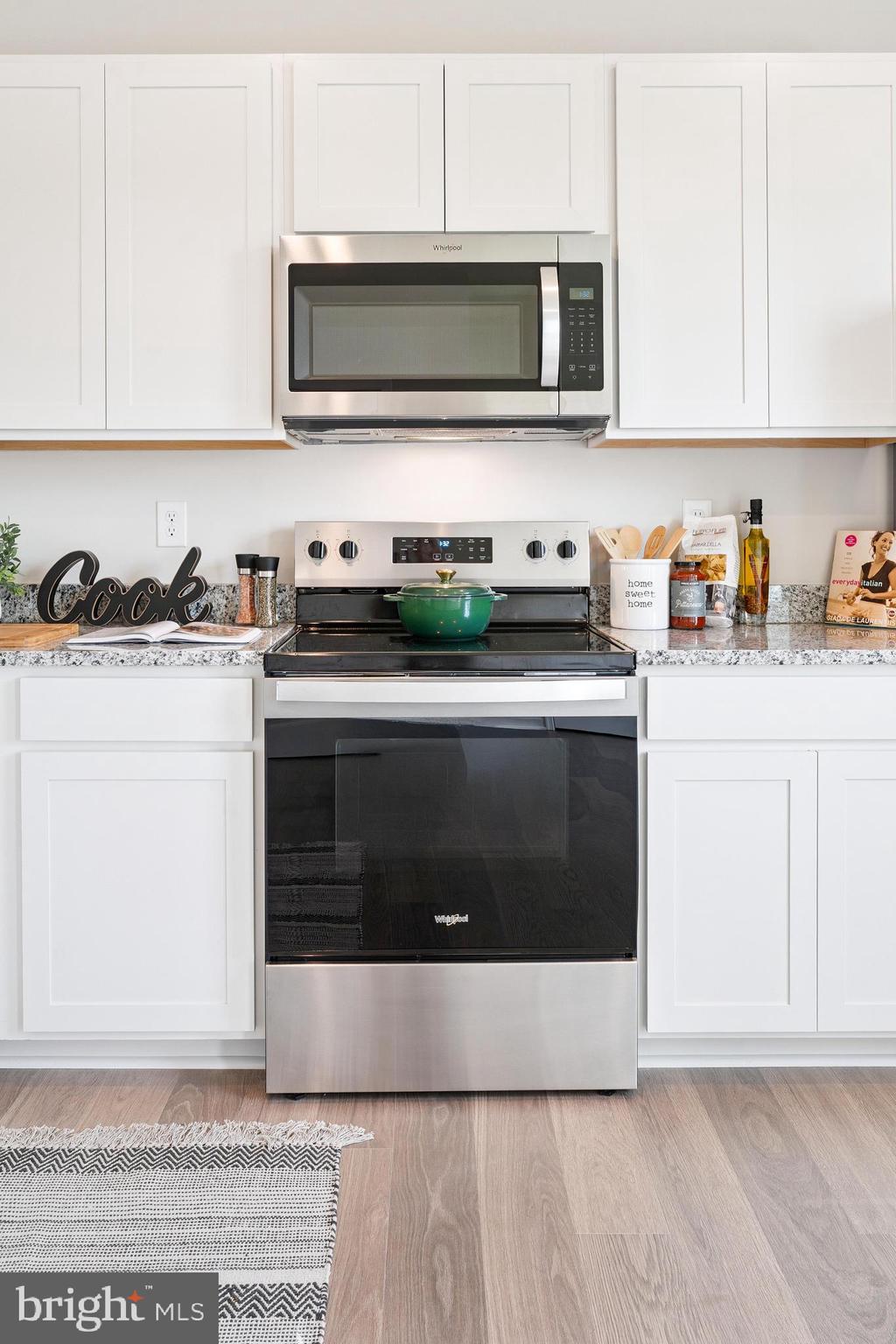 HERITAGE TRACE - Residential