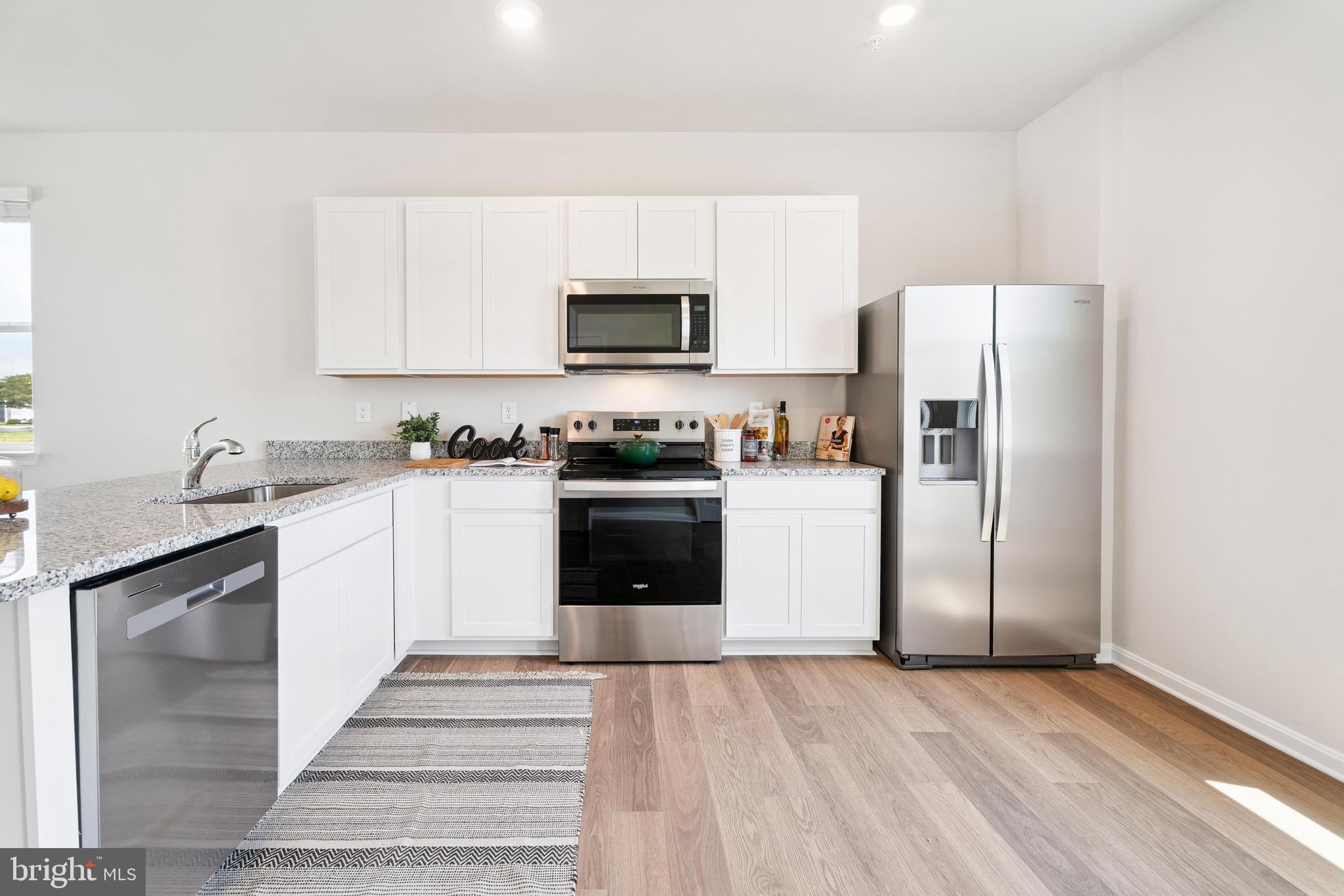 HERITAGE TRACE - Residential