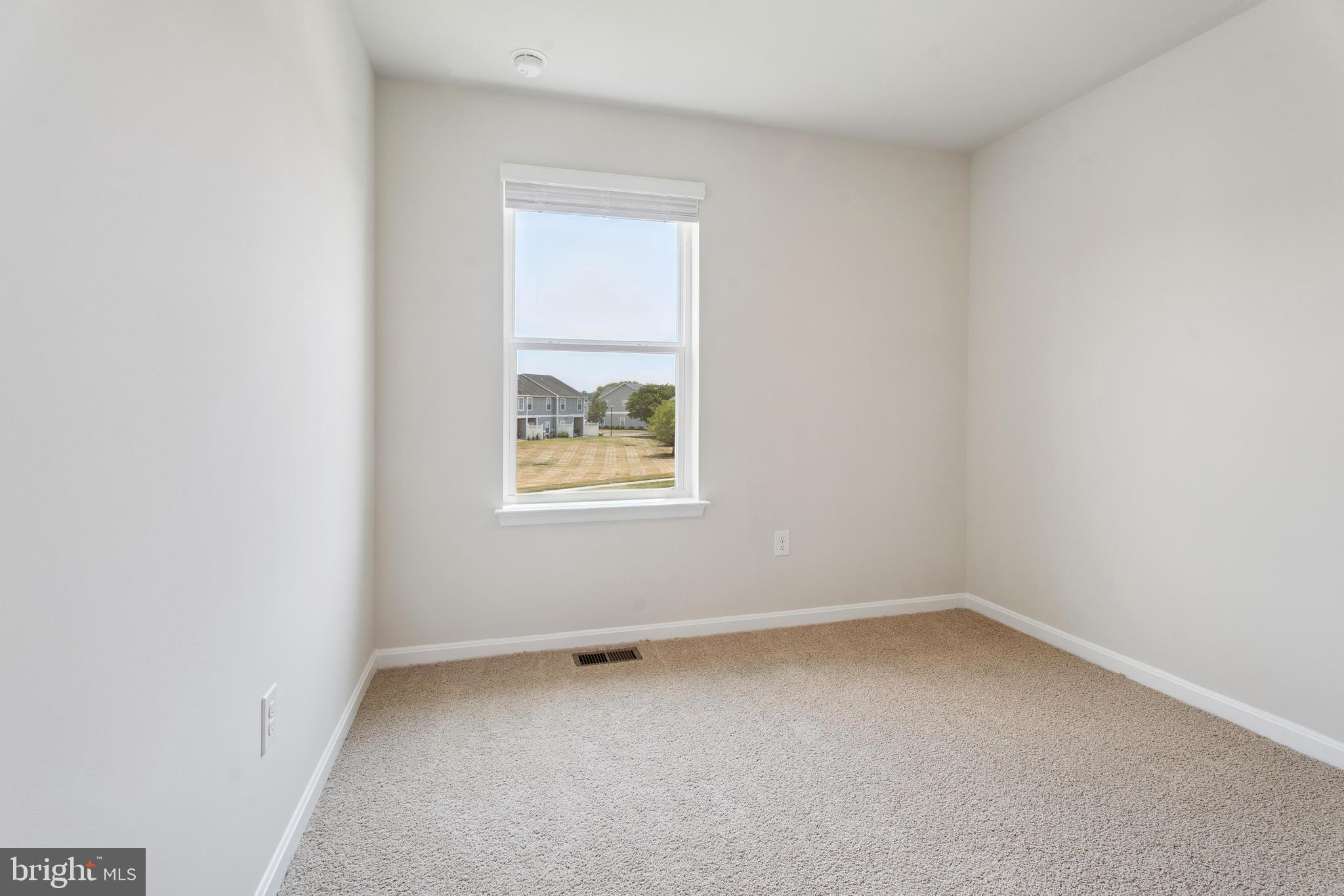 HERITAGE TRACE - Residential