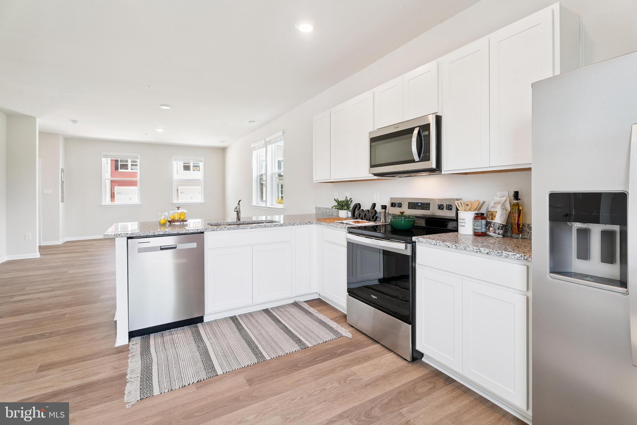 HERITAGE TRACE - Residential