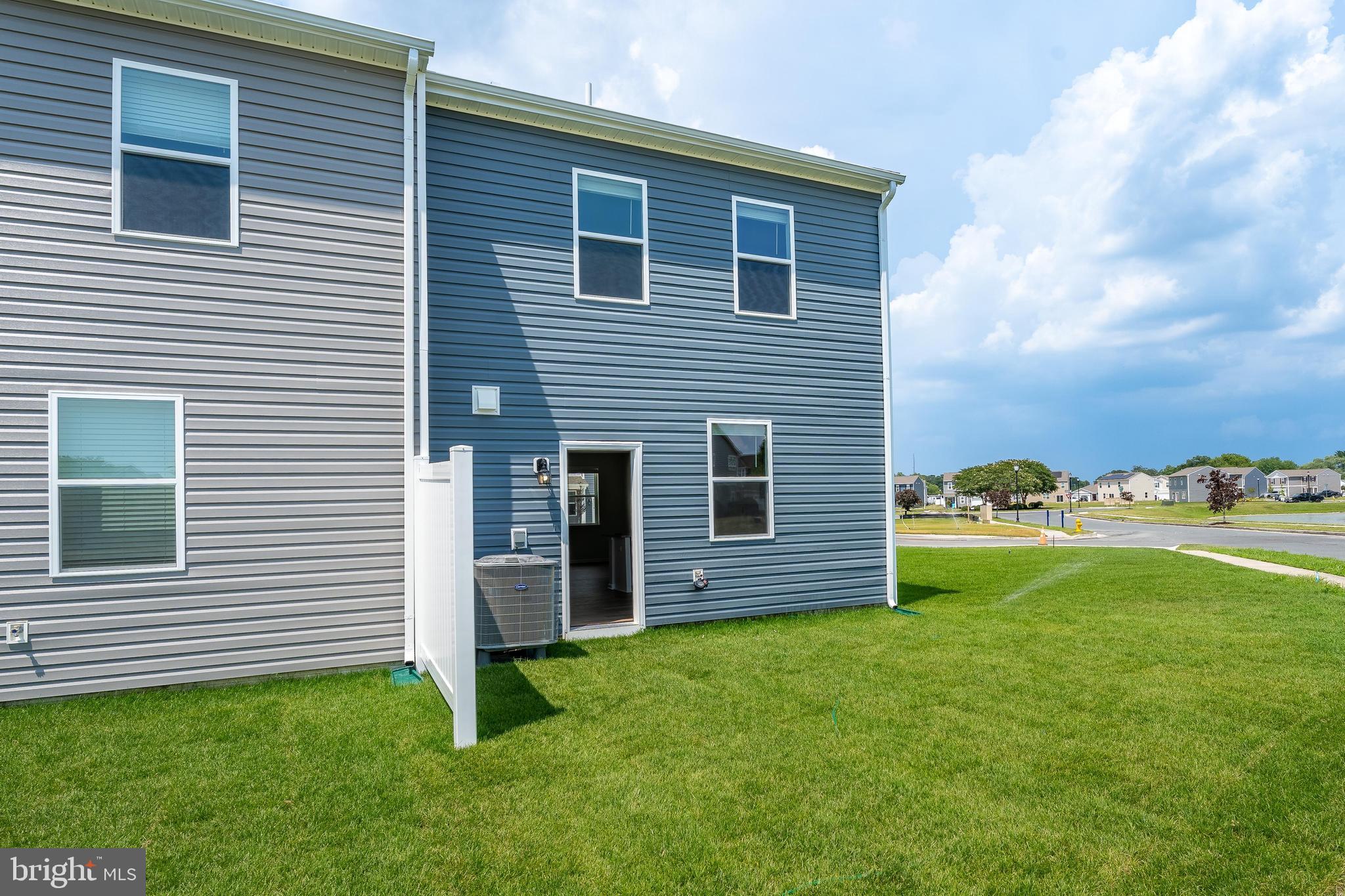 HERITAGE TRACE - Residential