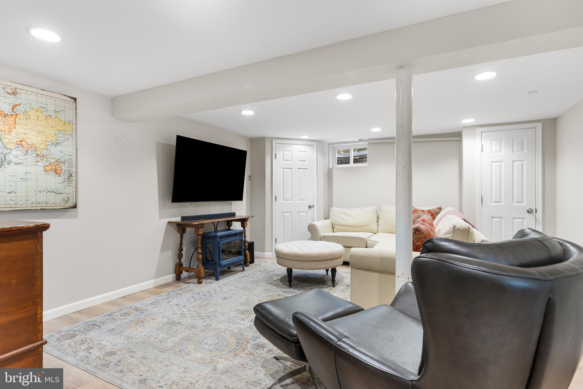 BOWLING GREEN - Residential