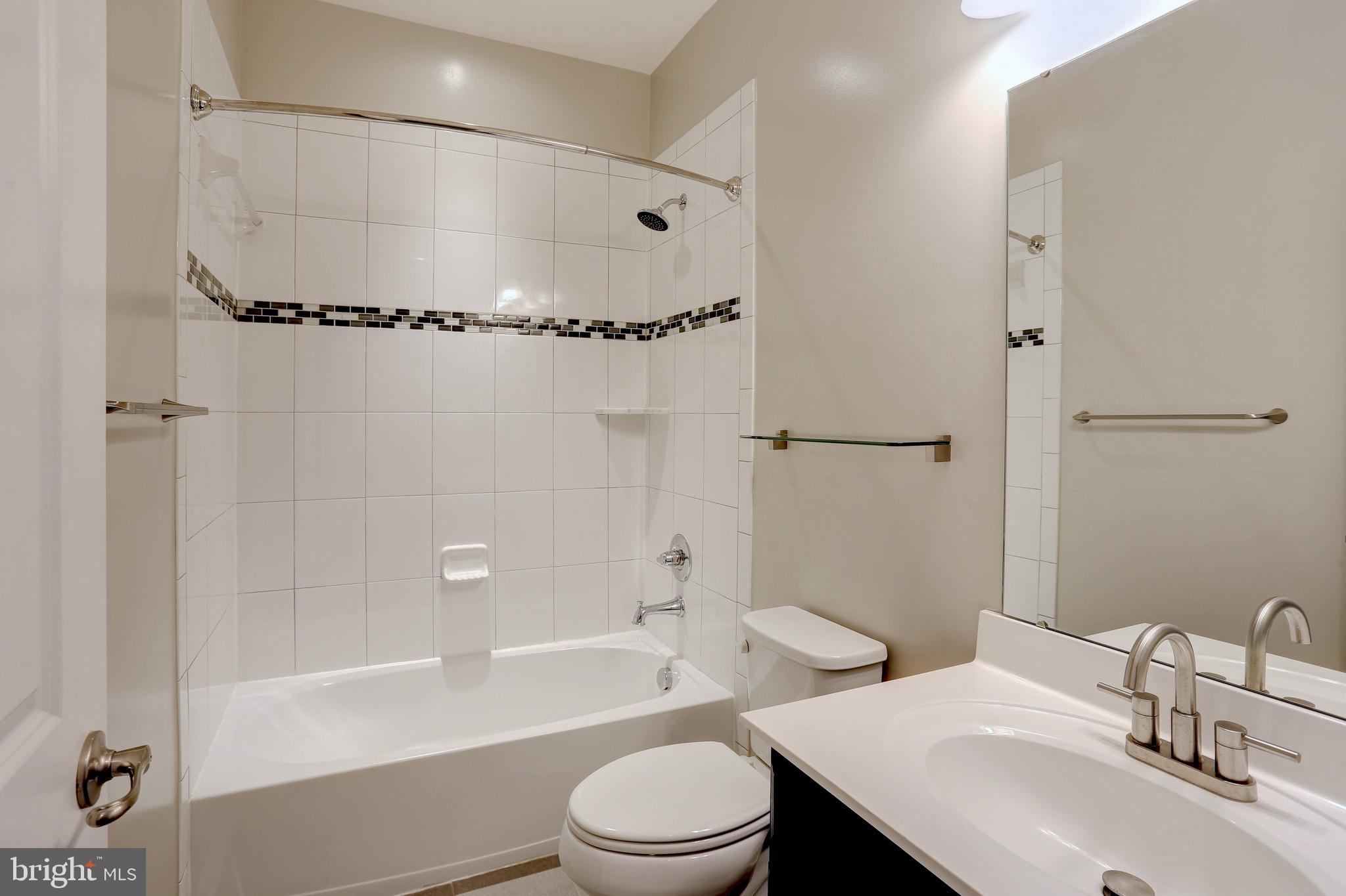 O'DONNELL SQUARE - Residential