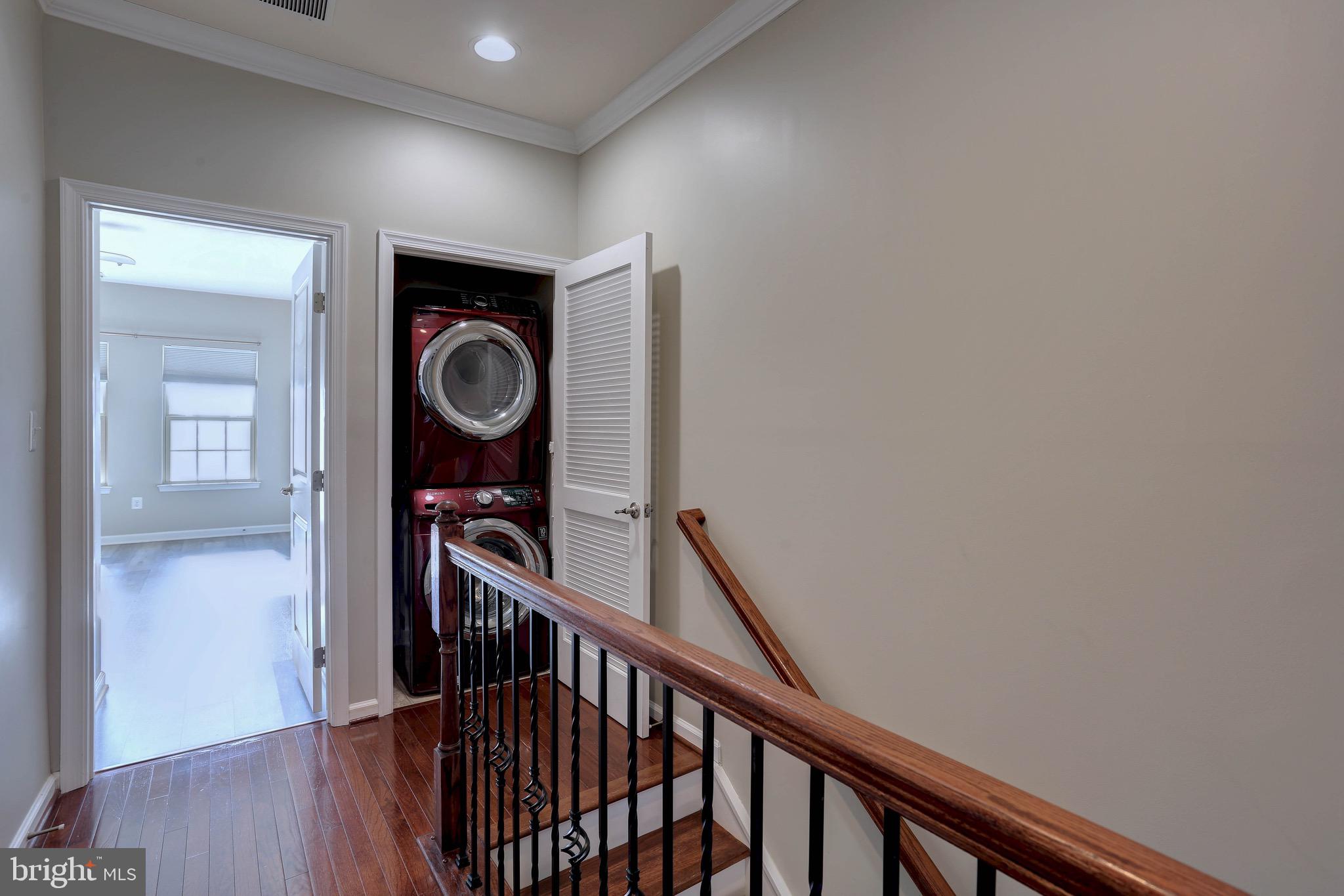 O'DONNELL SQUARE - Residential